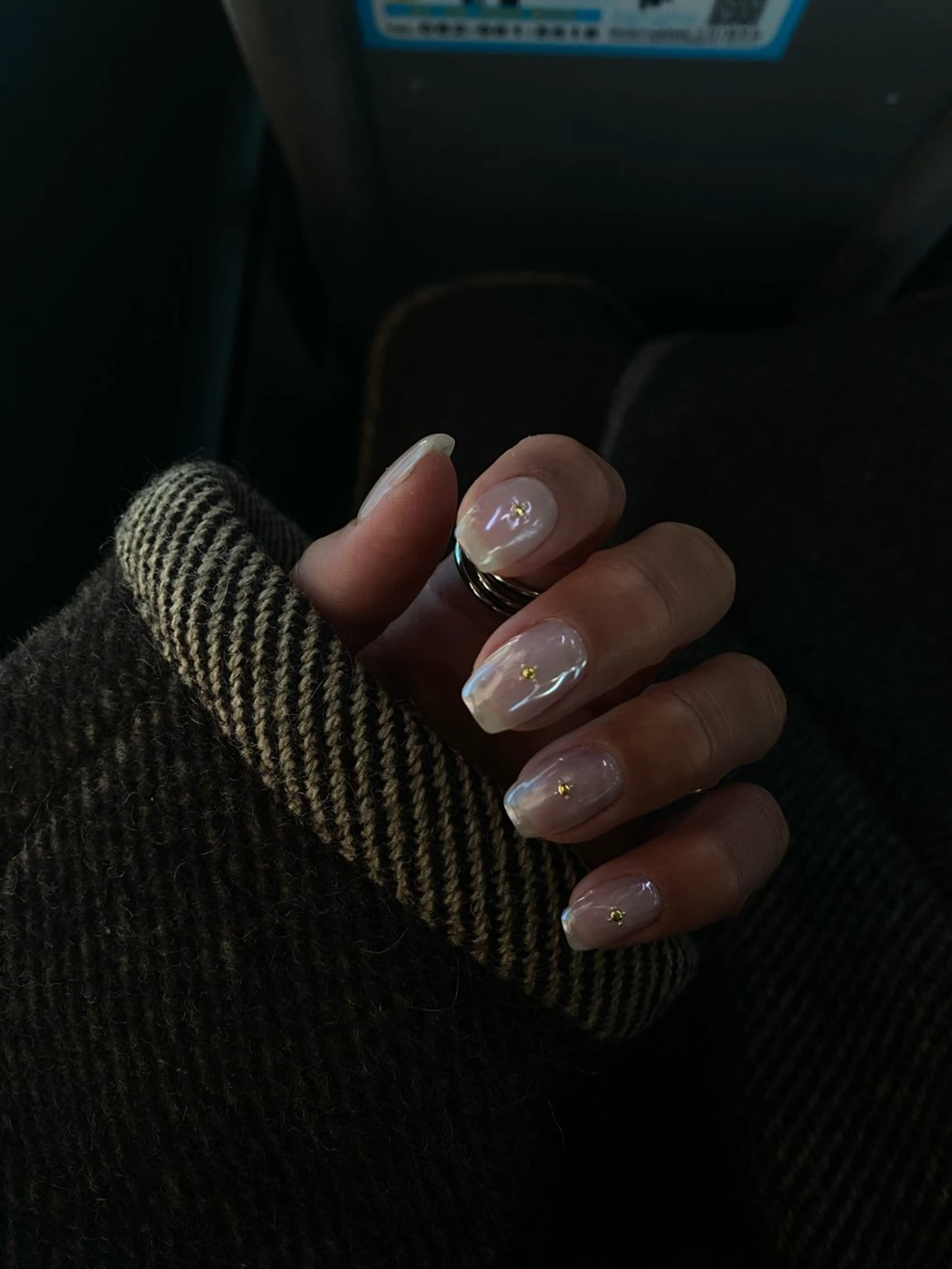 ネイル ハンドネイル mew (ミュー)所属・y nahoのネイルデザイン