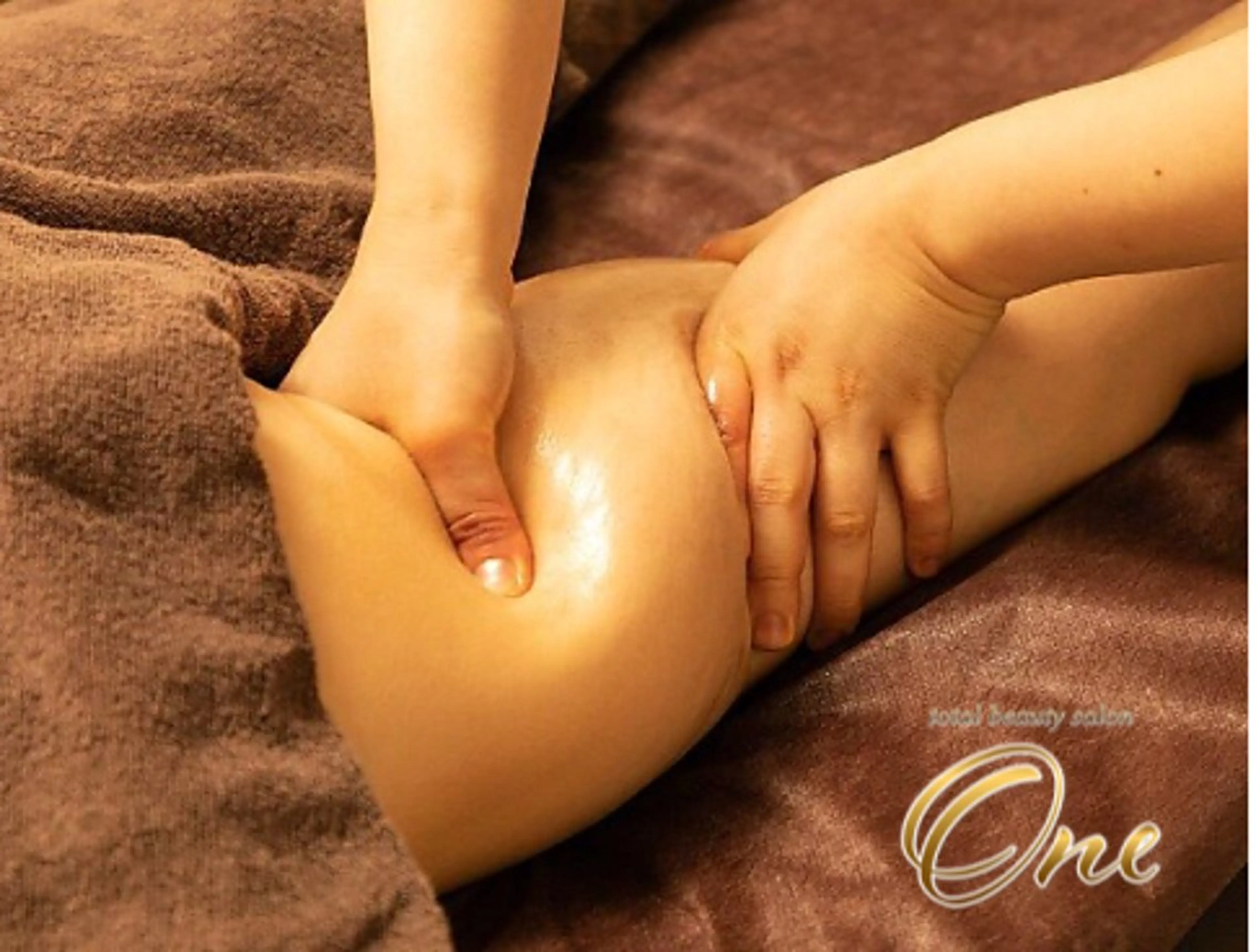 total beauty  salon ONE所属・salon ONEの眉毛・アイブロウイメージ