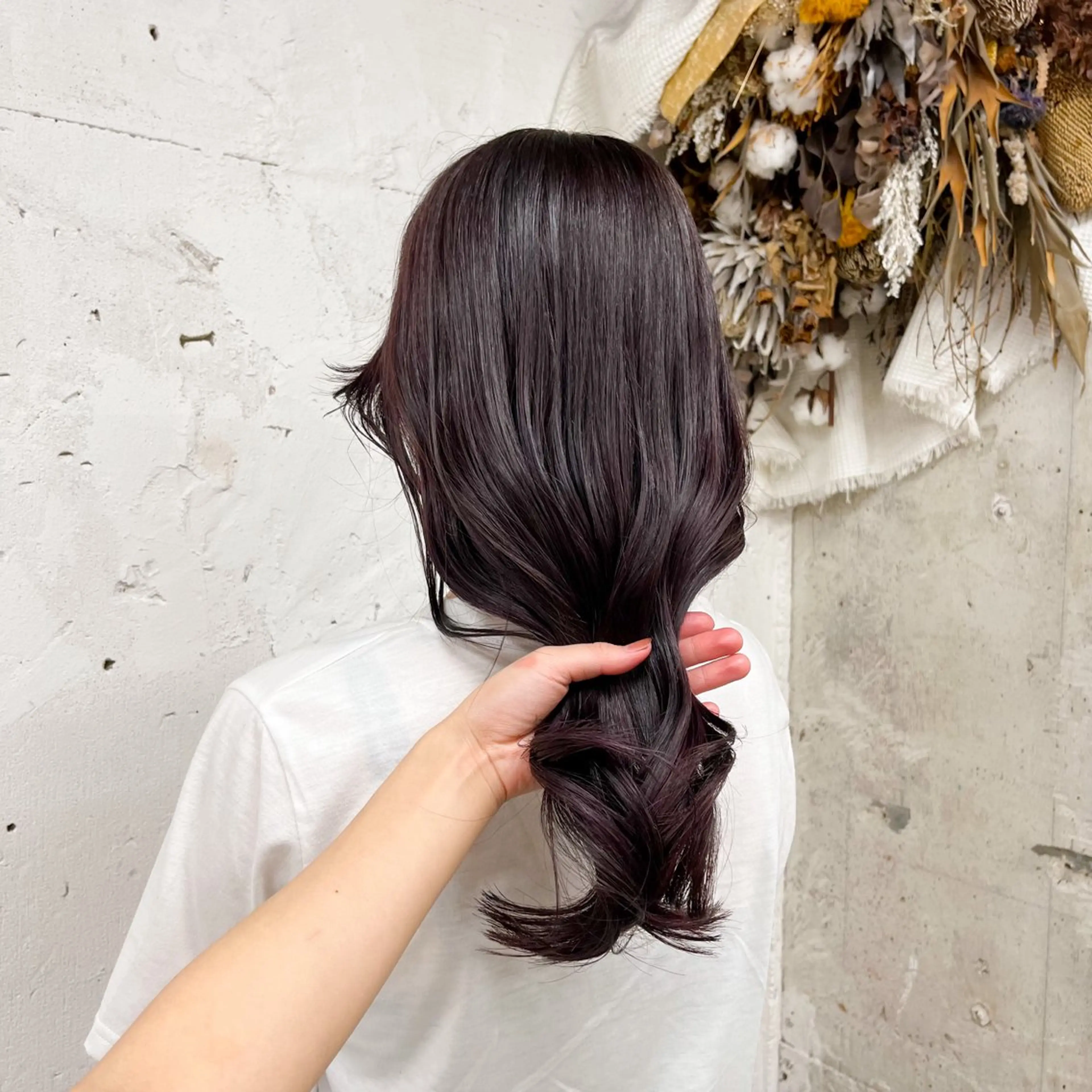 セミロング カラー Noele hair atelier(ノエルヘアアトリエ)所属・北上ゆい/個性派/ ナチュラルアレンジのヘアスタイル