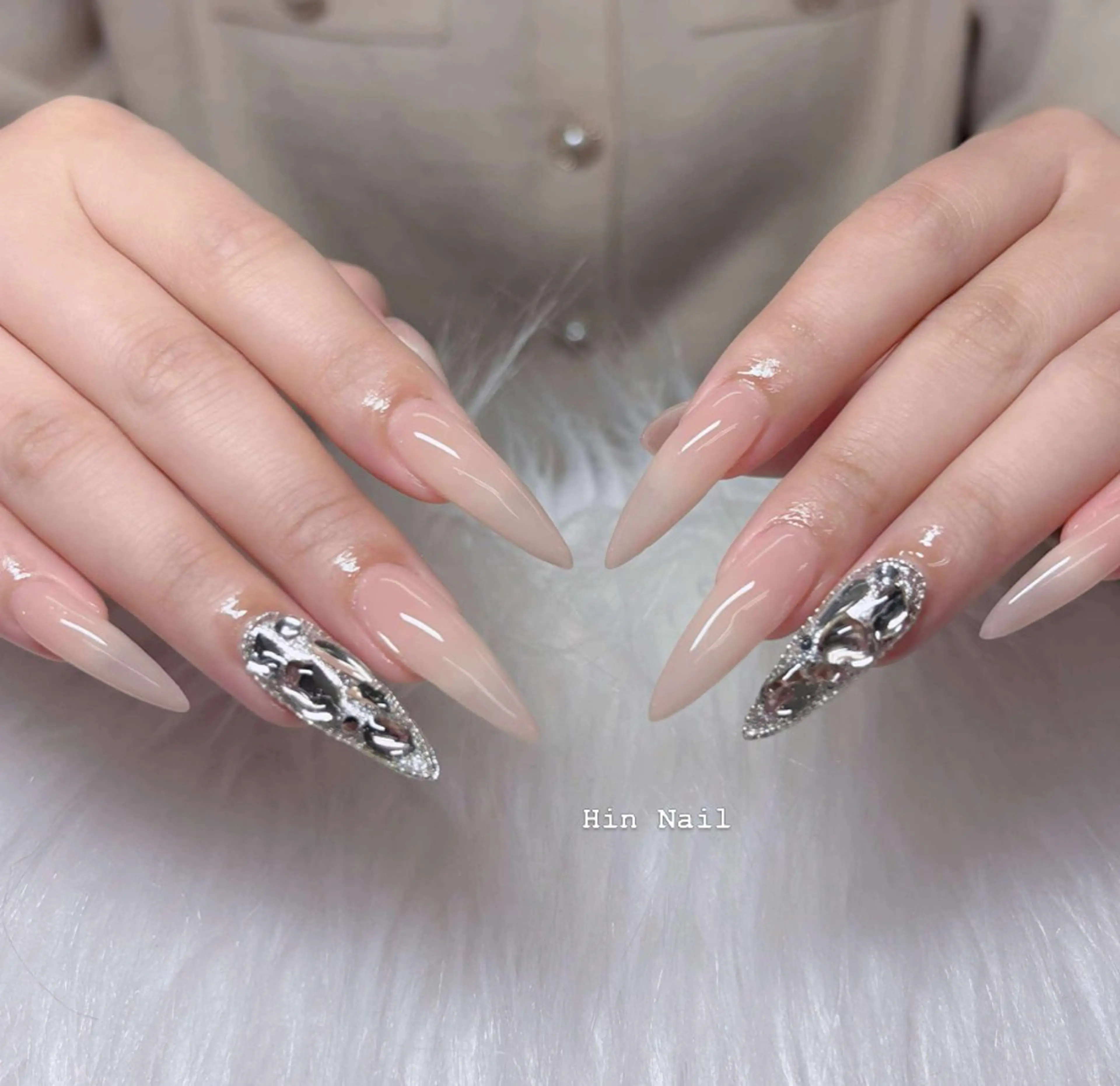 ネイル ハンドネイル HIN NAILのネイルデザイン