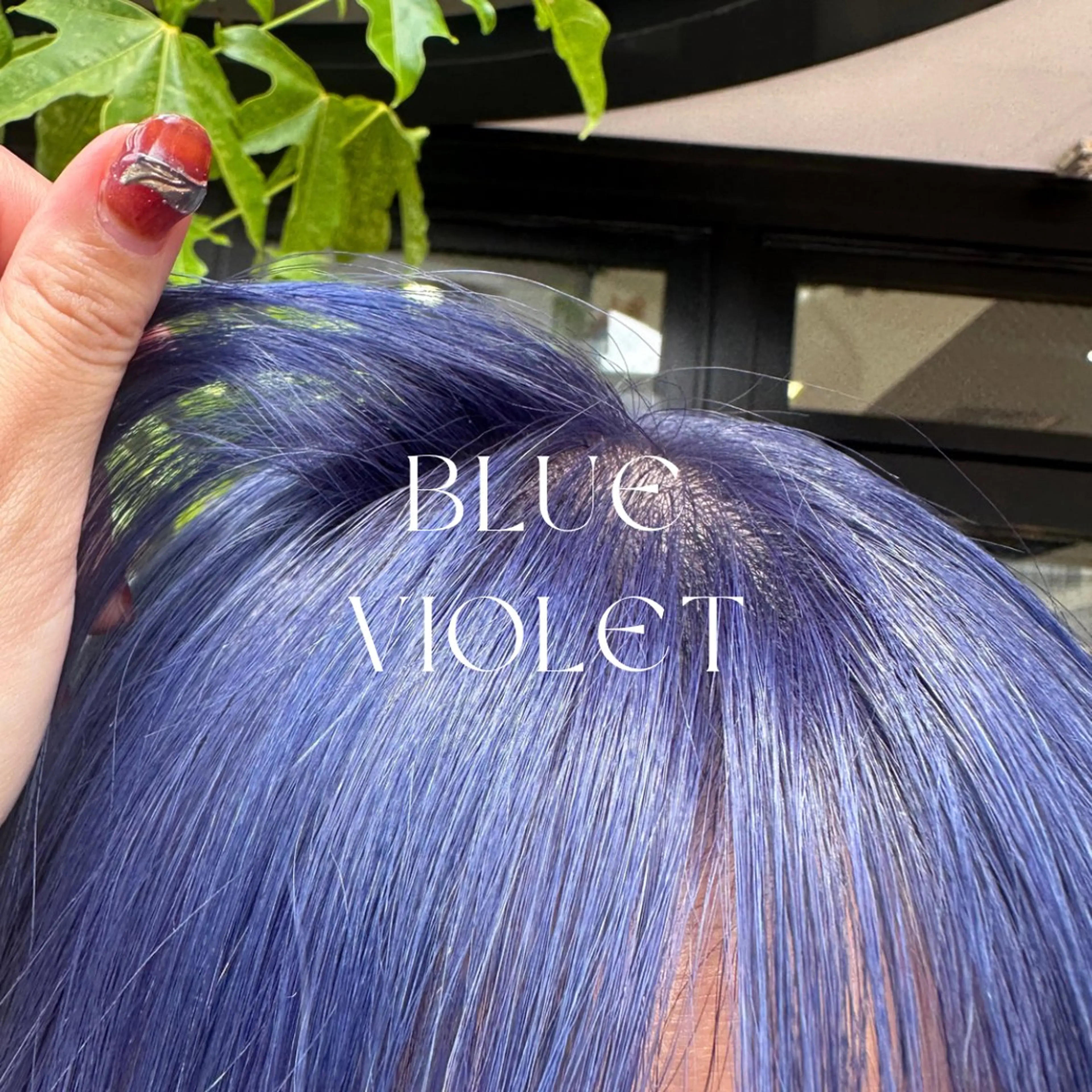 ショート カラー ハイトーン/暖色/ 眉/メイク/Rinaのヘアスタイル