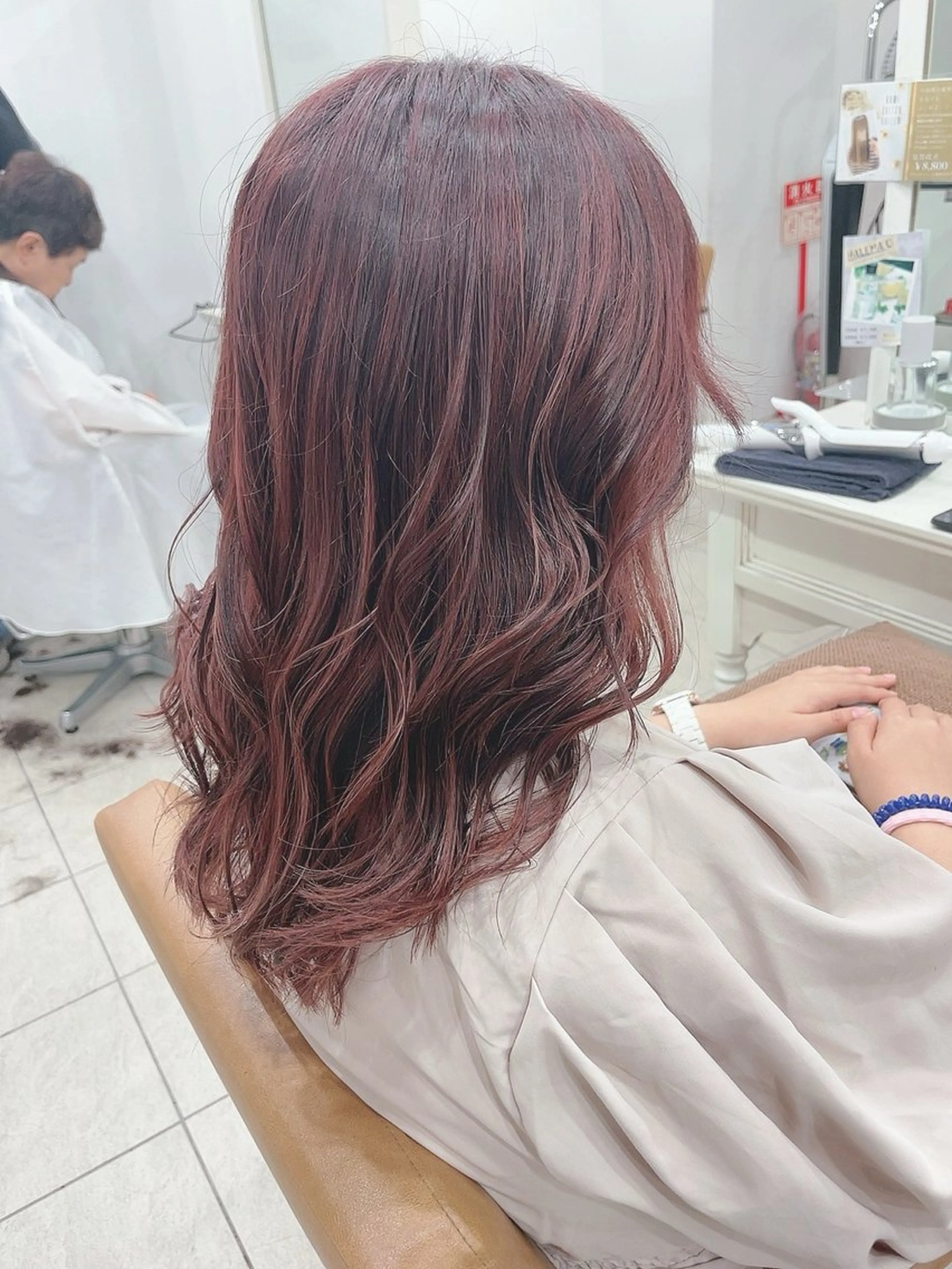 セミロング ハイライト 髪質改善/ボブ/韓国 レイヤー💫あらいのヘアスタイル
