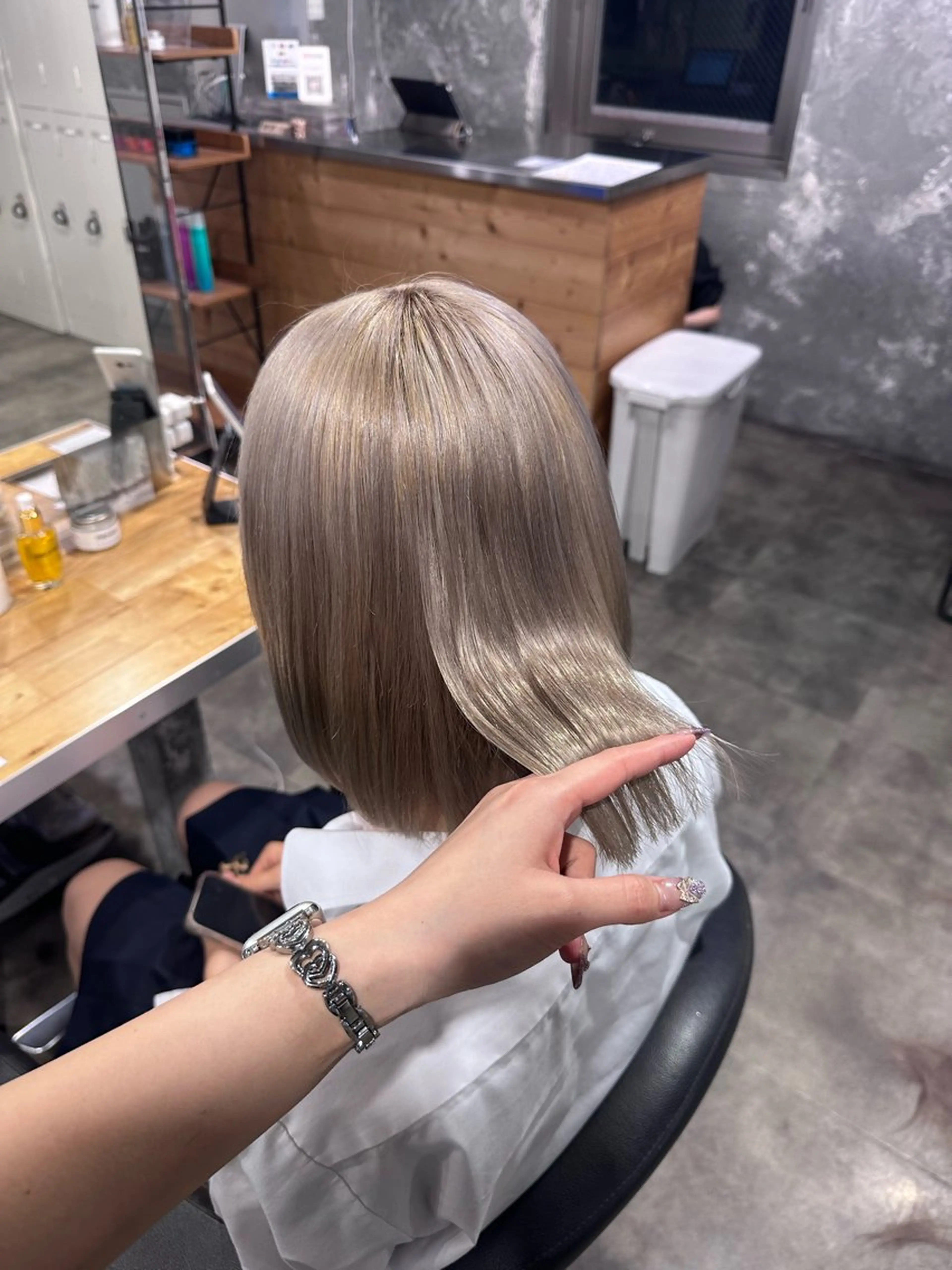 カラー 海外トレンドヘア🤍 sumireのヘアスタイル