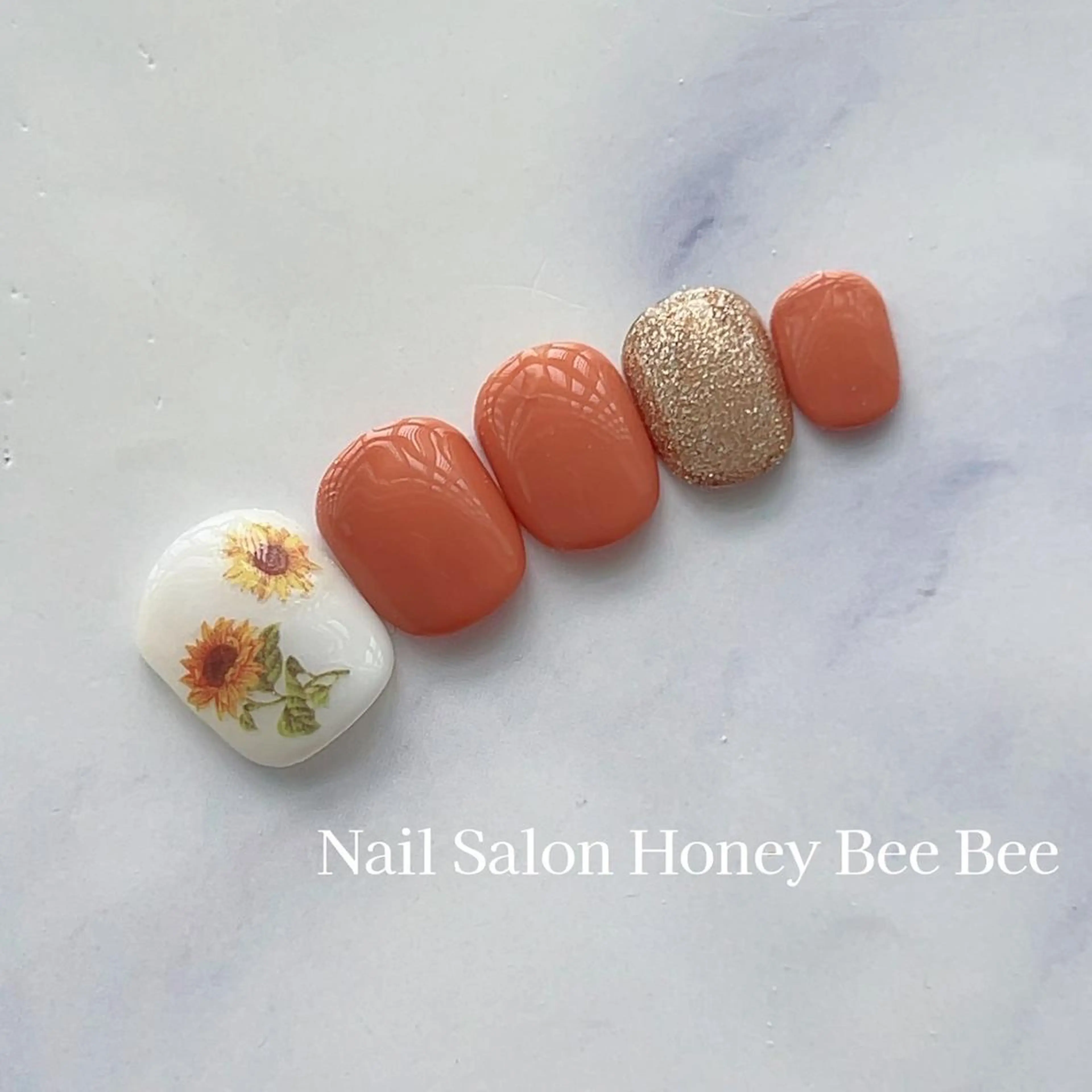 ネイル Nail salon Honey Beeのネイルデザイン