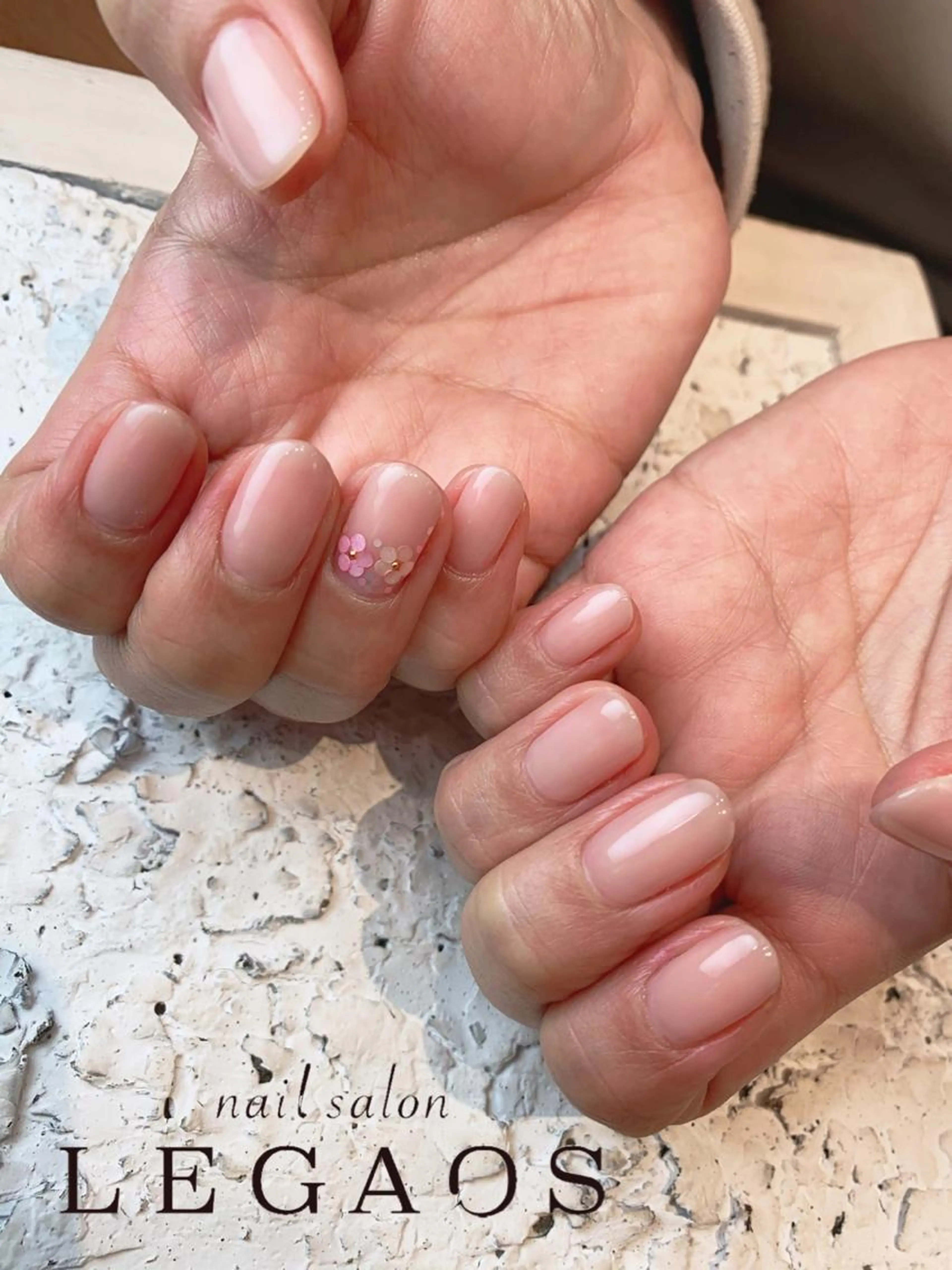 【Hand】オフ込み　ワンカラー(色増し2色までOK)＋2本アートの写真