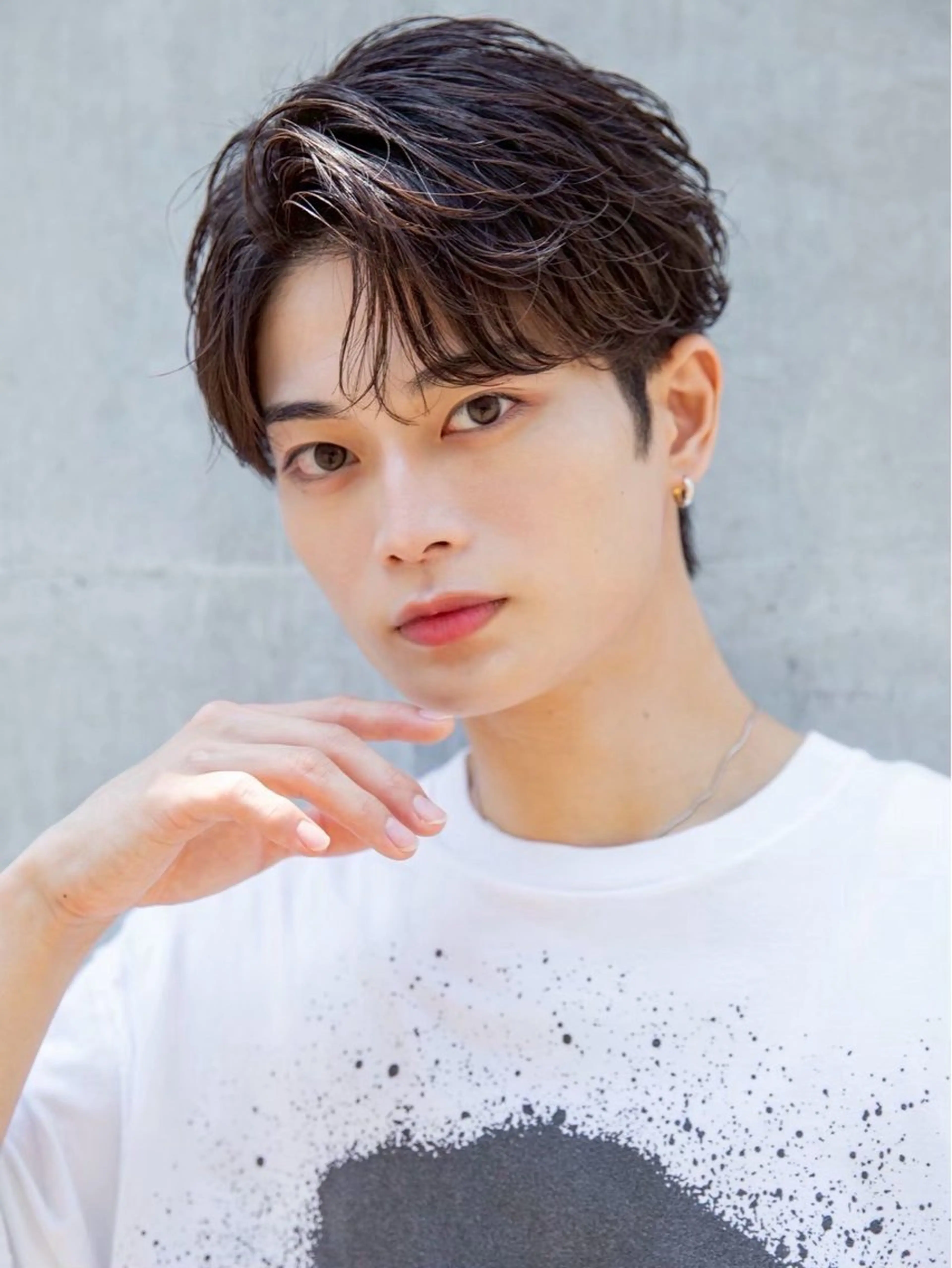 パーマ メンズ レイヤー×ハイトーン ×デザイン 啓太のヘアスタイル