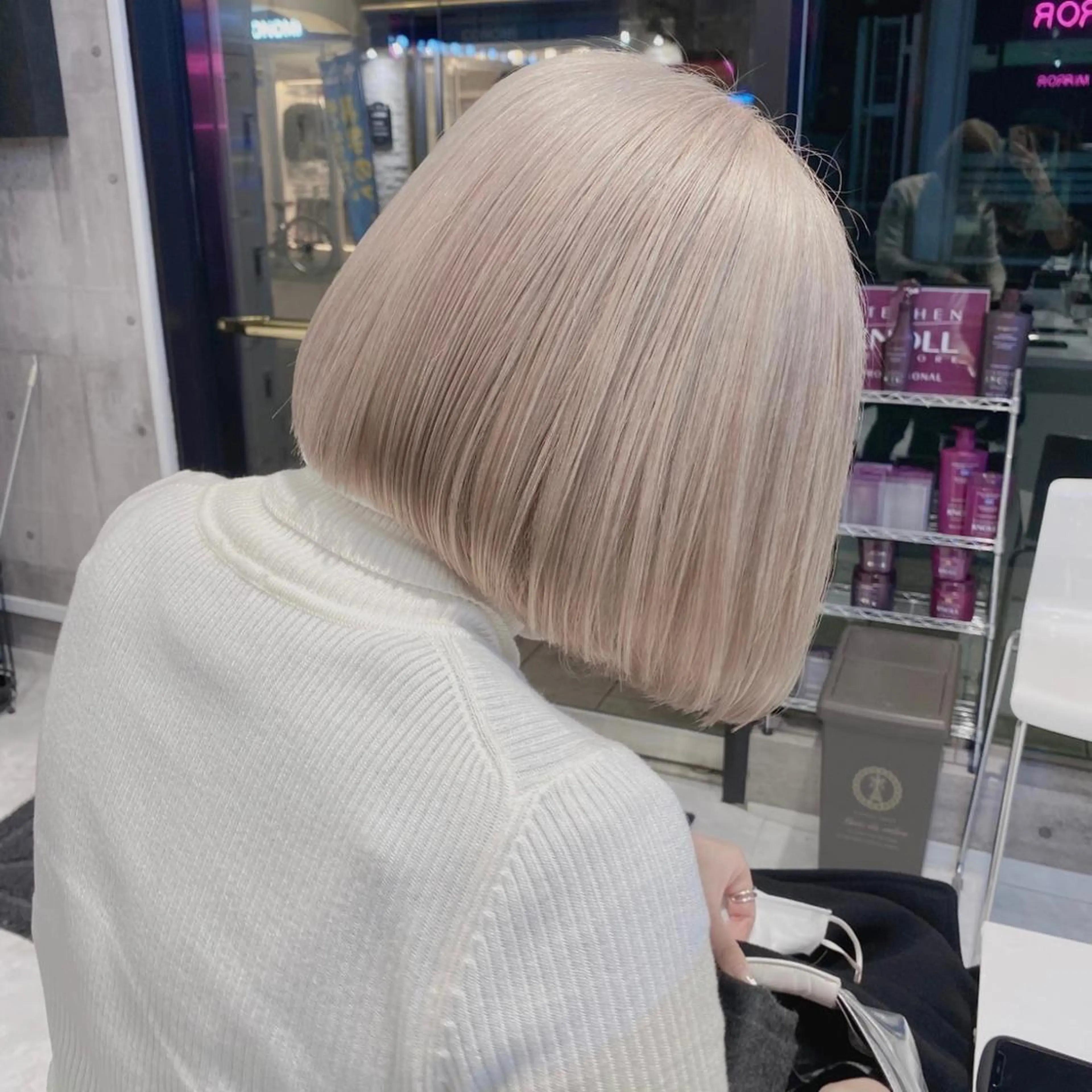 ミディアム ブリーチ特化/レイヤ ーカット🥀マサルのヘアスタイル