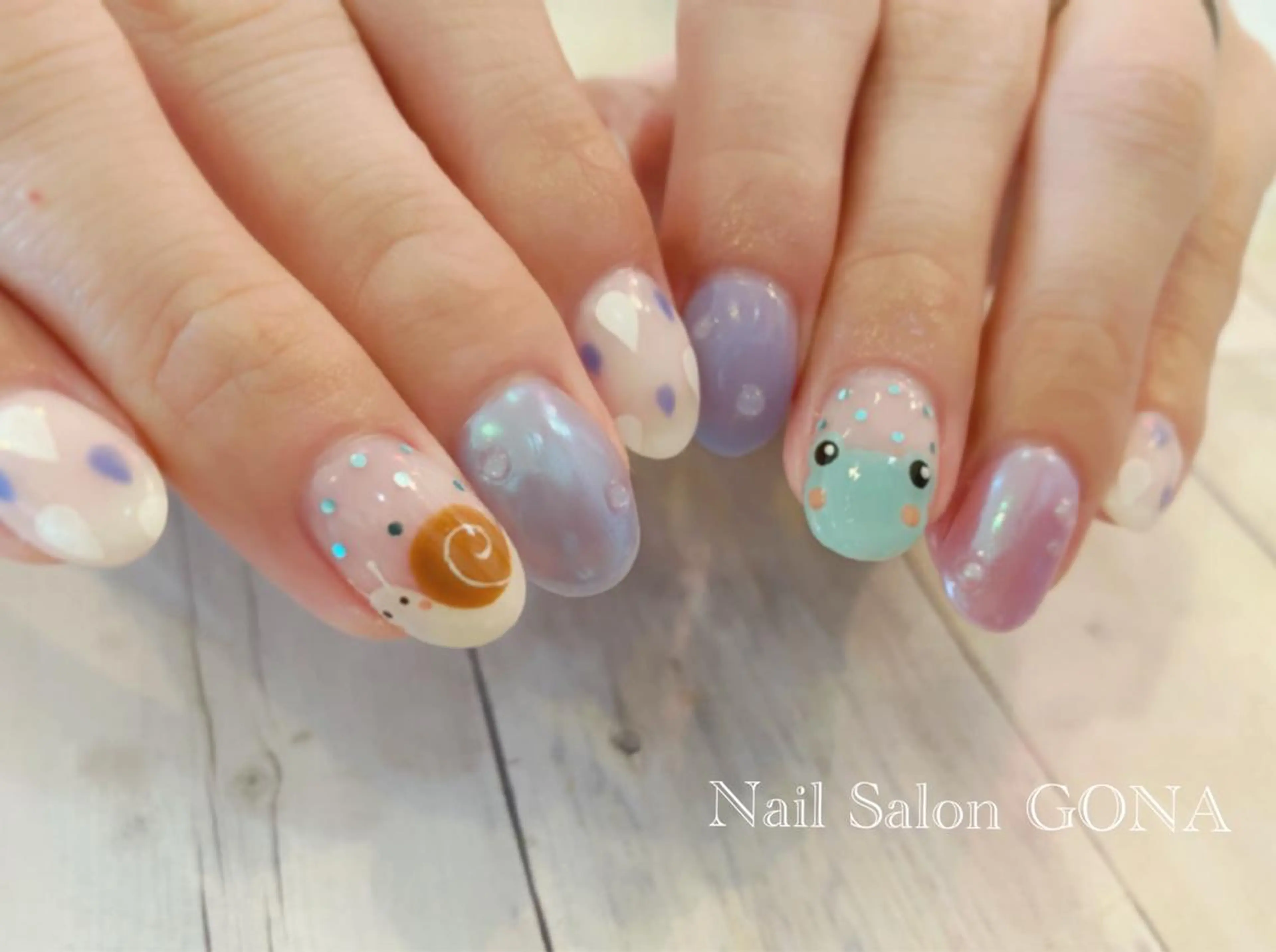 ネイル ネイルサロン& スクールGONAのネイルデザイン
