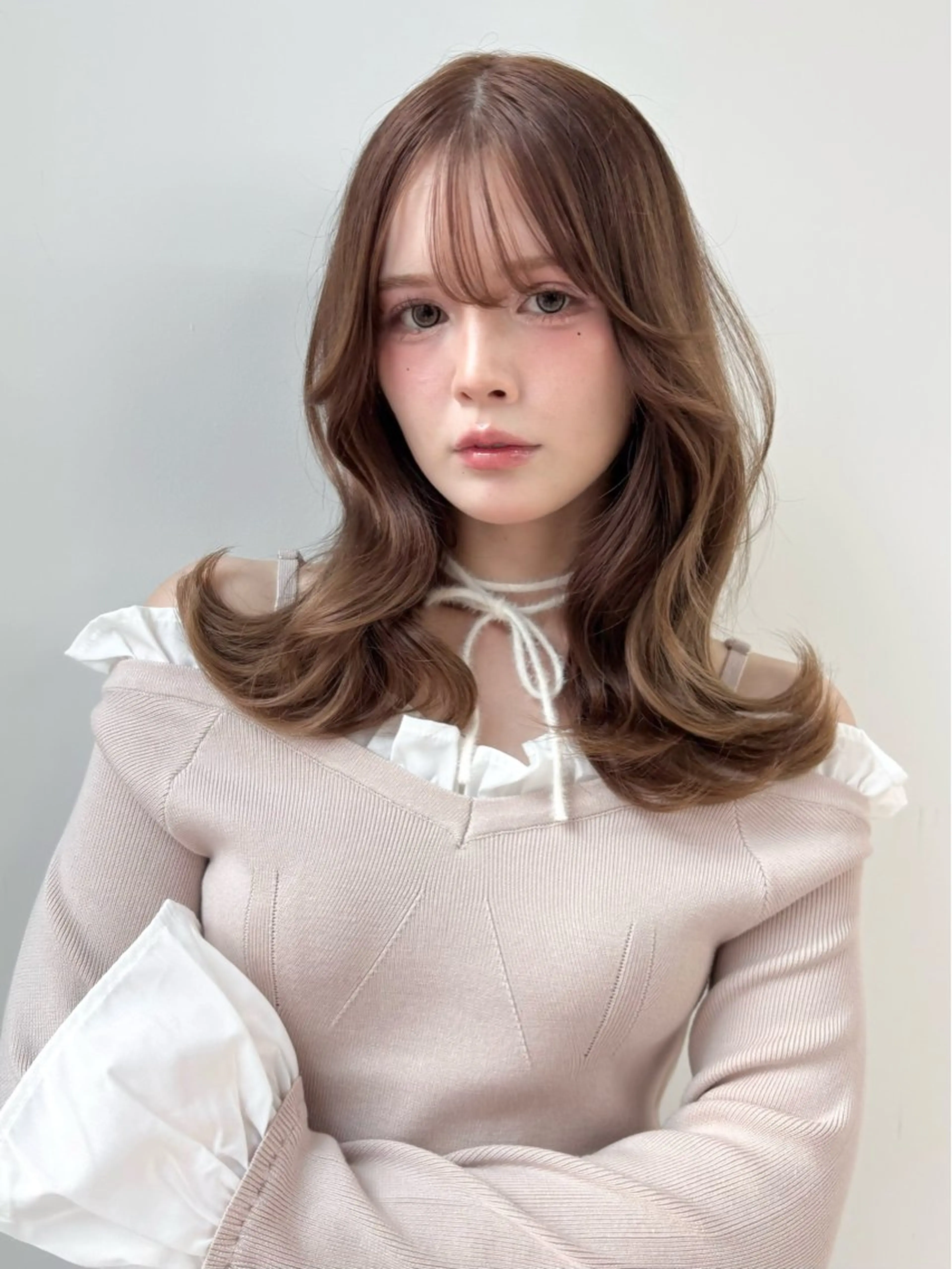 ミディアム カラー ベージュカラー ショコラベージュ くびれヘア くびれレイヤー レイヤーカット カット ヘアカラー トリートメント 盛れる顔周り🤍渋谷 Risa🎀のヘアスタイル