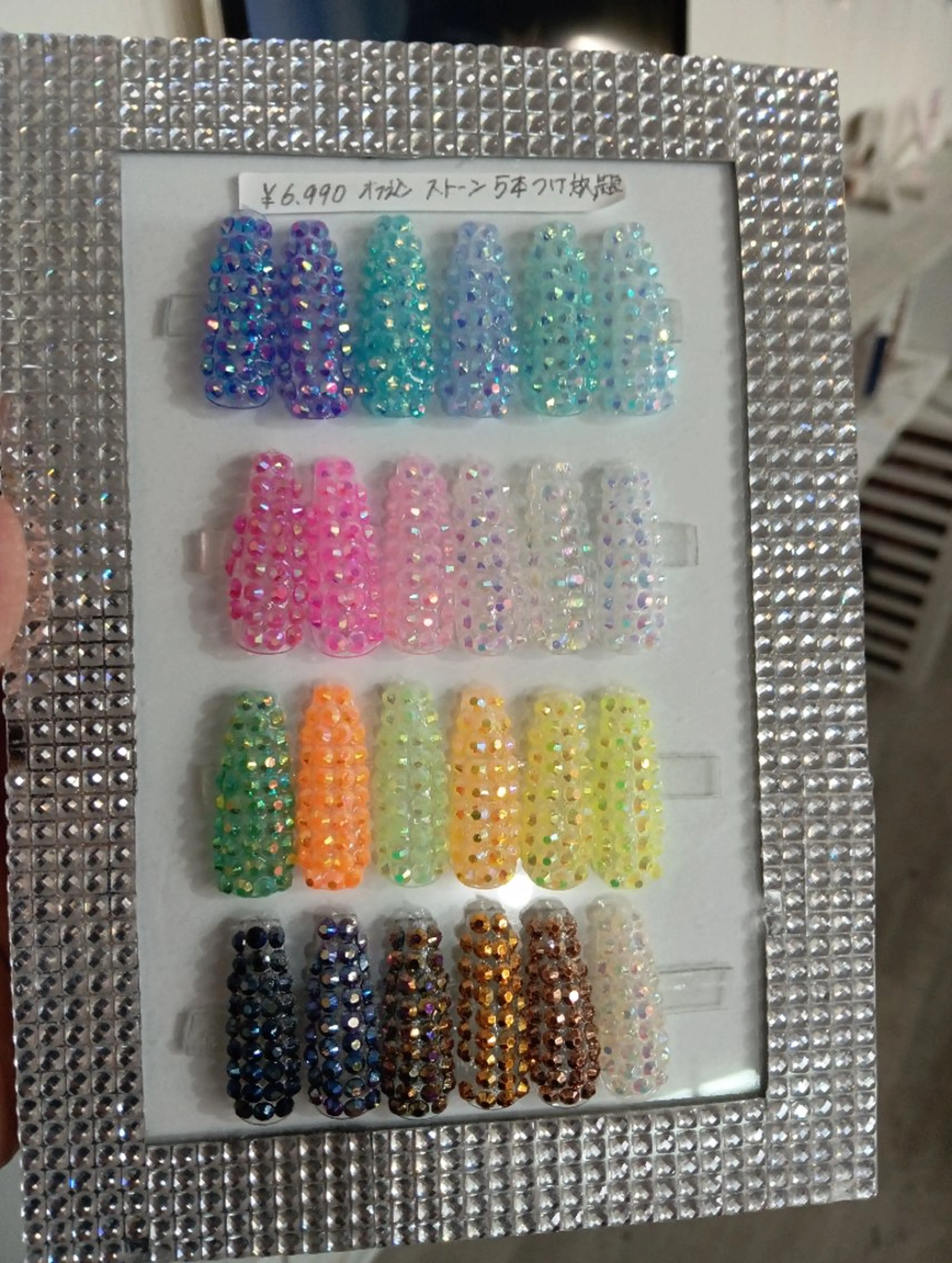 ネイル ハンドネイル VANNAILSALON 本厚木店所属・VANNAIL 本厚木店のネイルデザイン