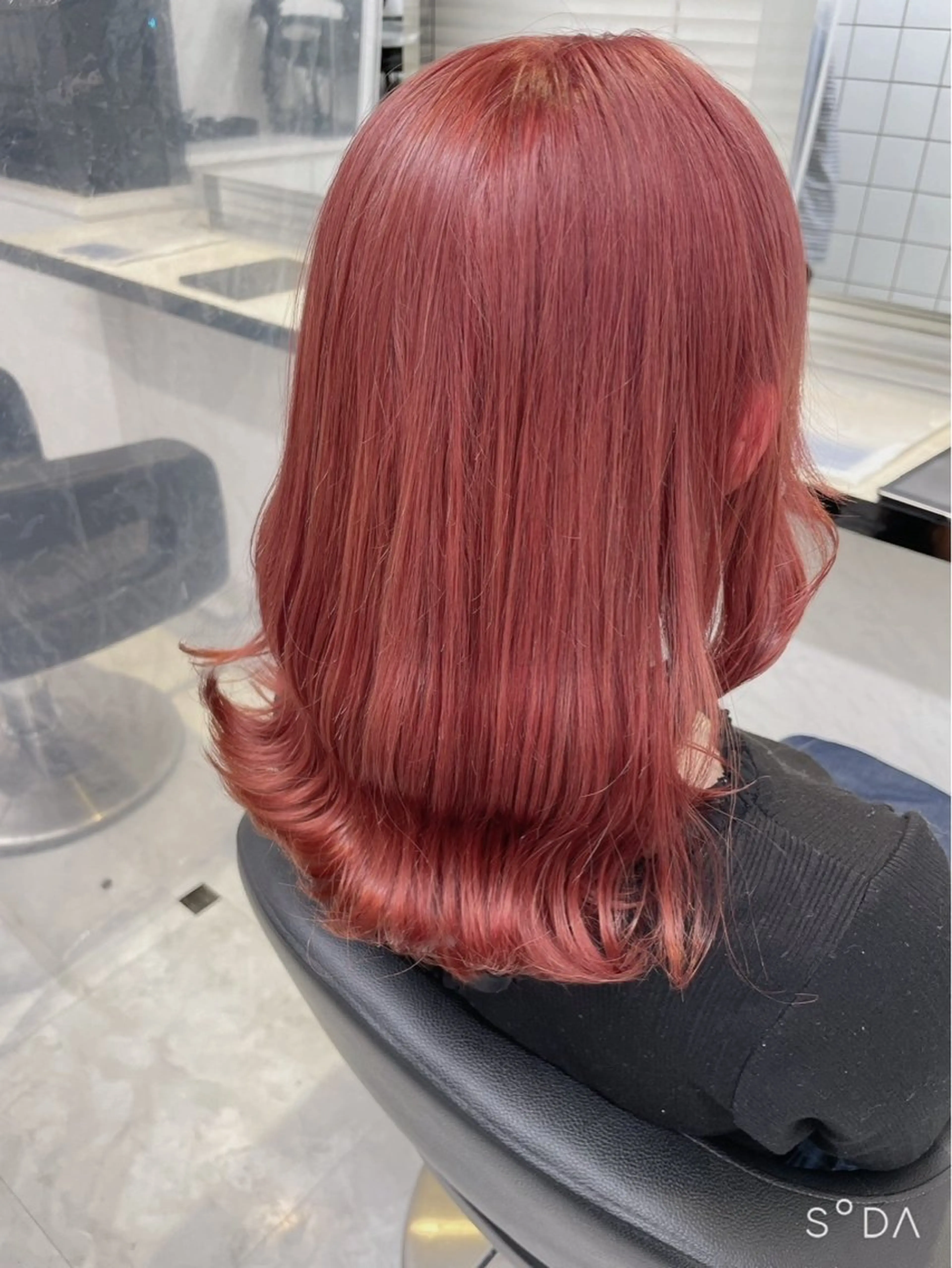 セミロング 🫧縮毛カラー得意 🫧kouseiのヘアスタイル