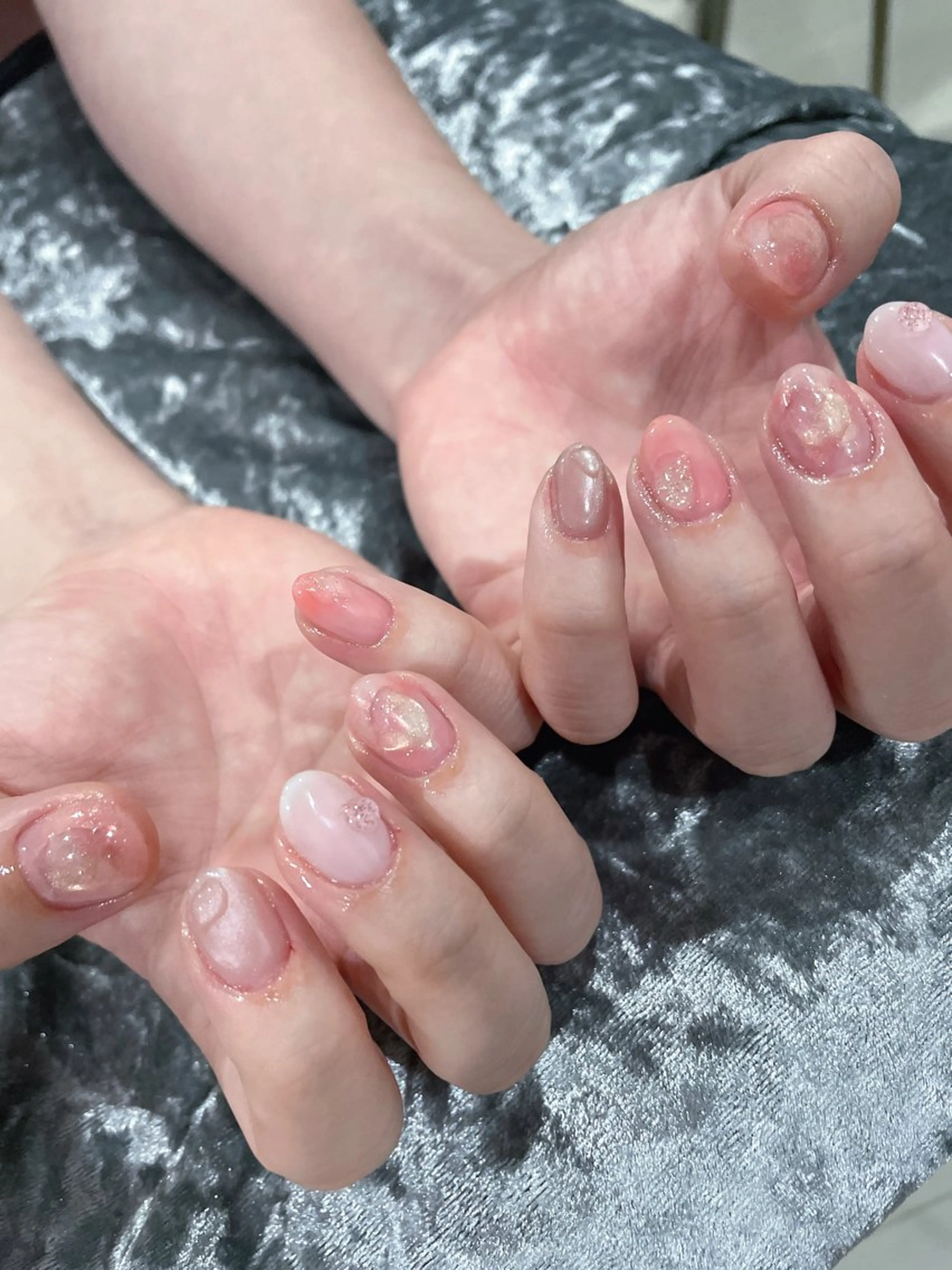 ネイル 氷ネイル・うるうるネイル ハンドネイル nailsalon MILA所属・nailsalon MILAのネイルデザイン