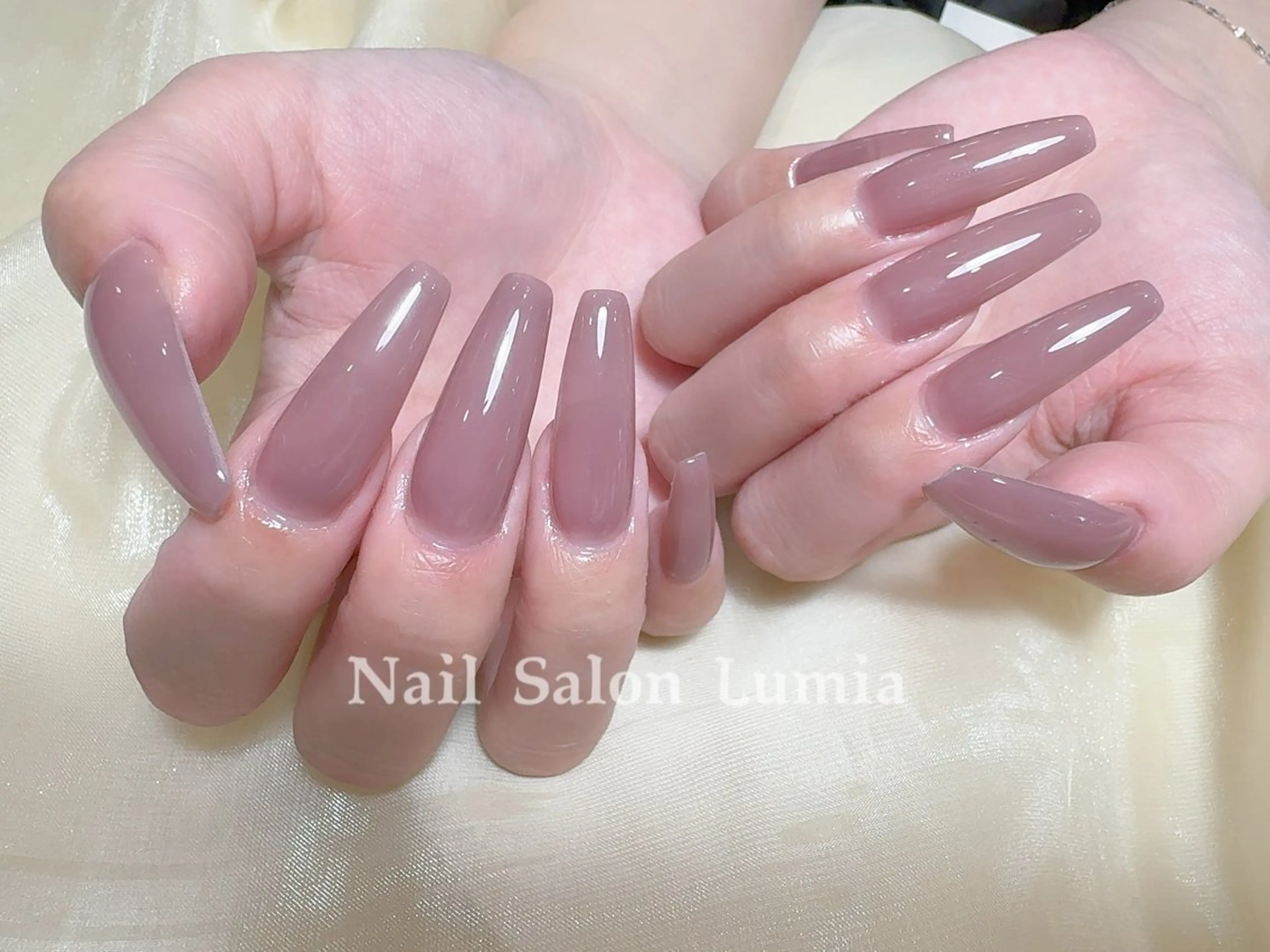 ネイル ハンドネイル ネイルサロン ルミア Lumia 店長のネイルデザイン