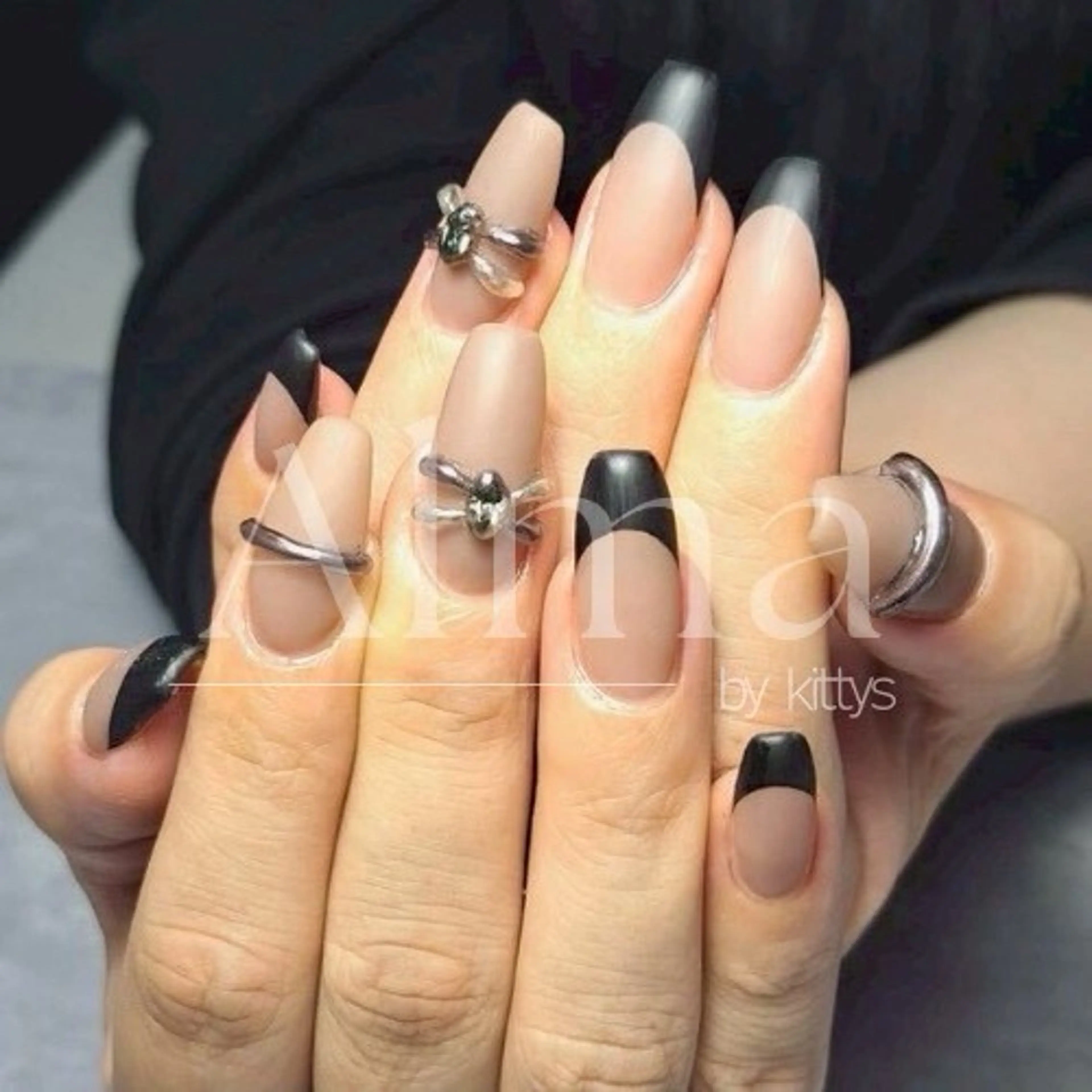 ネイル ハンドネイル Alma by kittys 谷保店所属・Alma chitoseのネイルデザイン