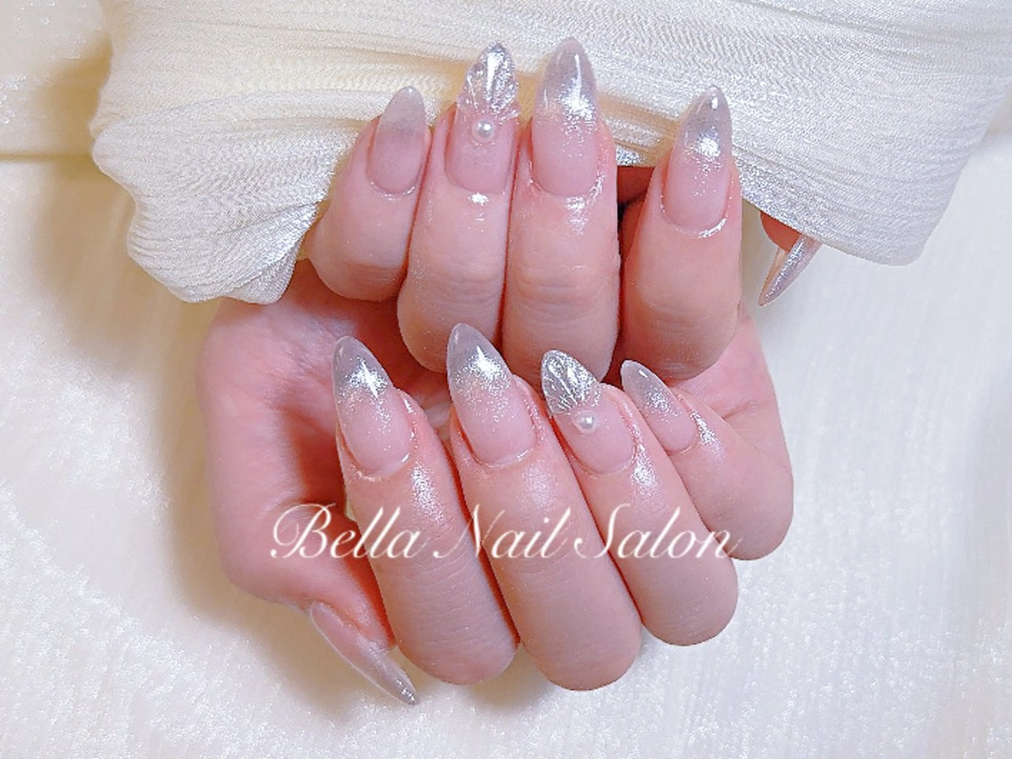 ネイル ハンドネイル Bella Nail Salonパラジェルのネイルデザイン
