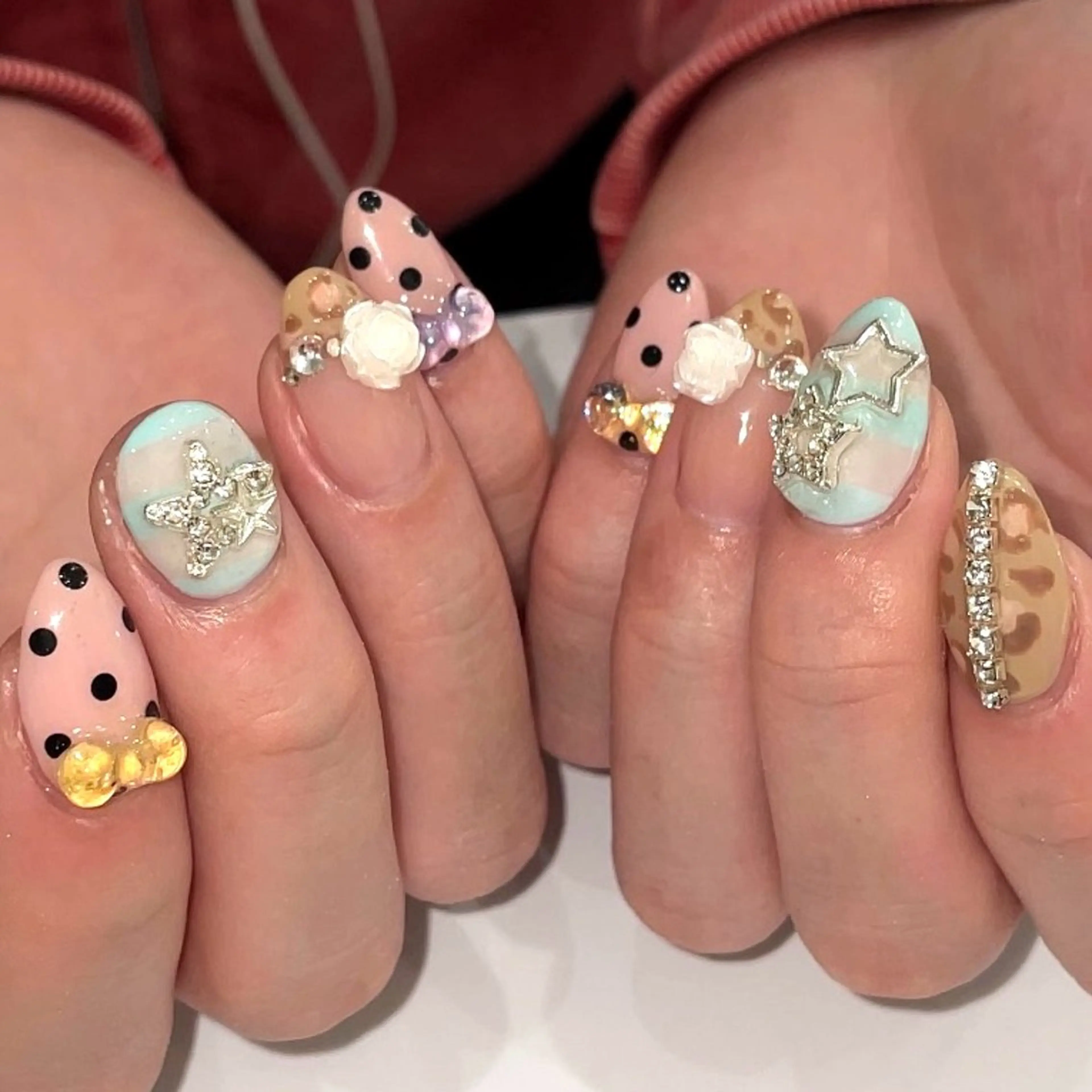 ネイル ハンドネイル aya 🍓のネイルデザイン