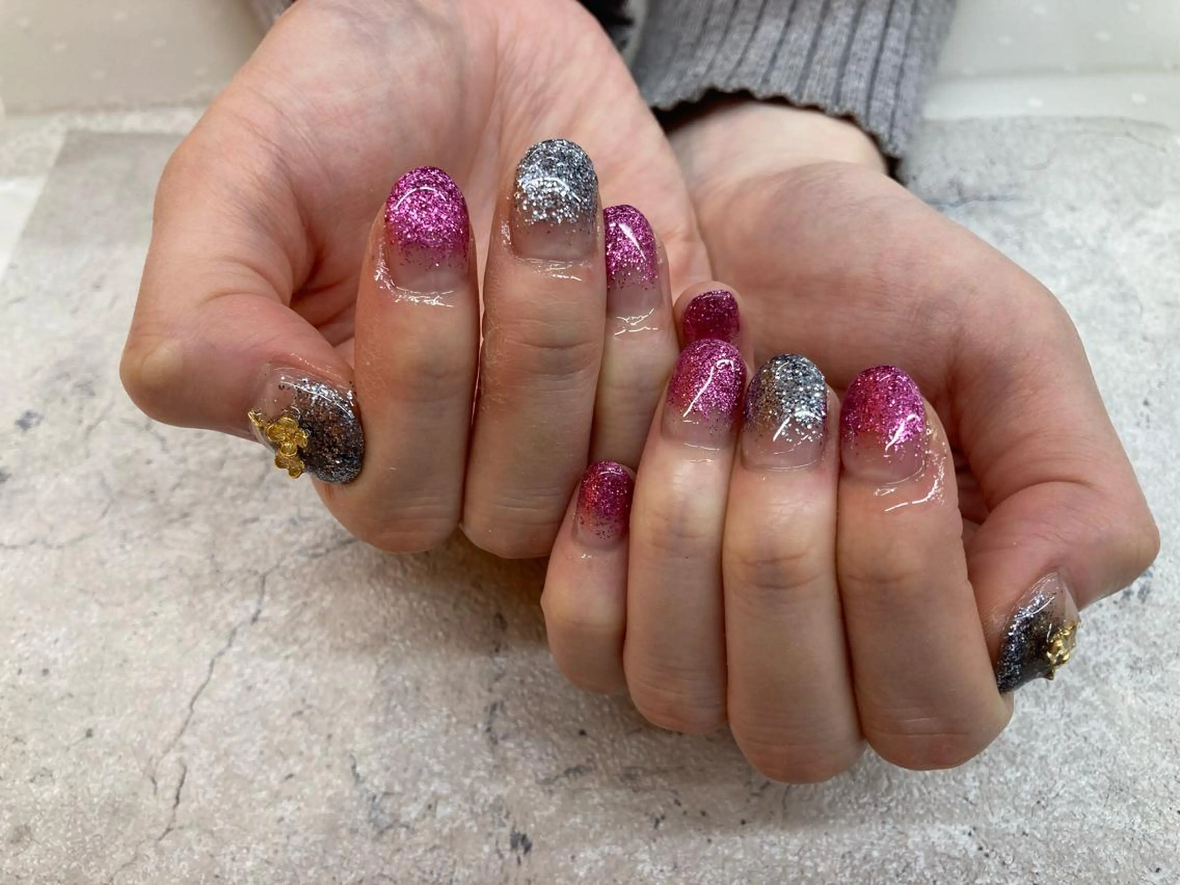 ネイル ラメ(グリッター) ラメグラデーション Maple所属・Maple saronのネイルデザイン