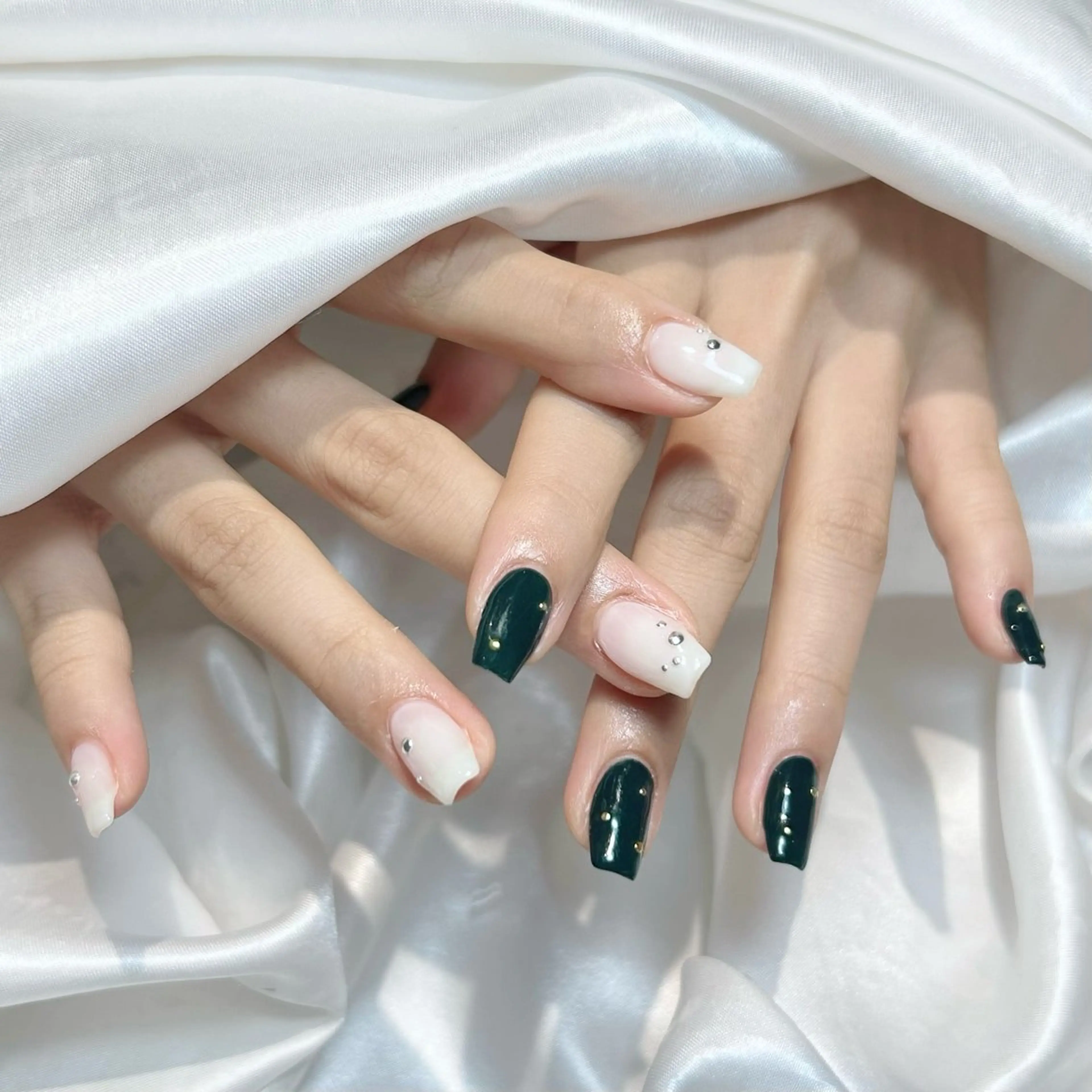 ネイル ハンドネイル WISTERIA hayamiのネイルデザイン