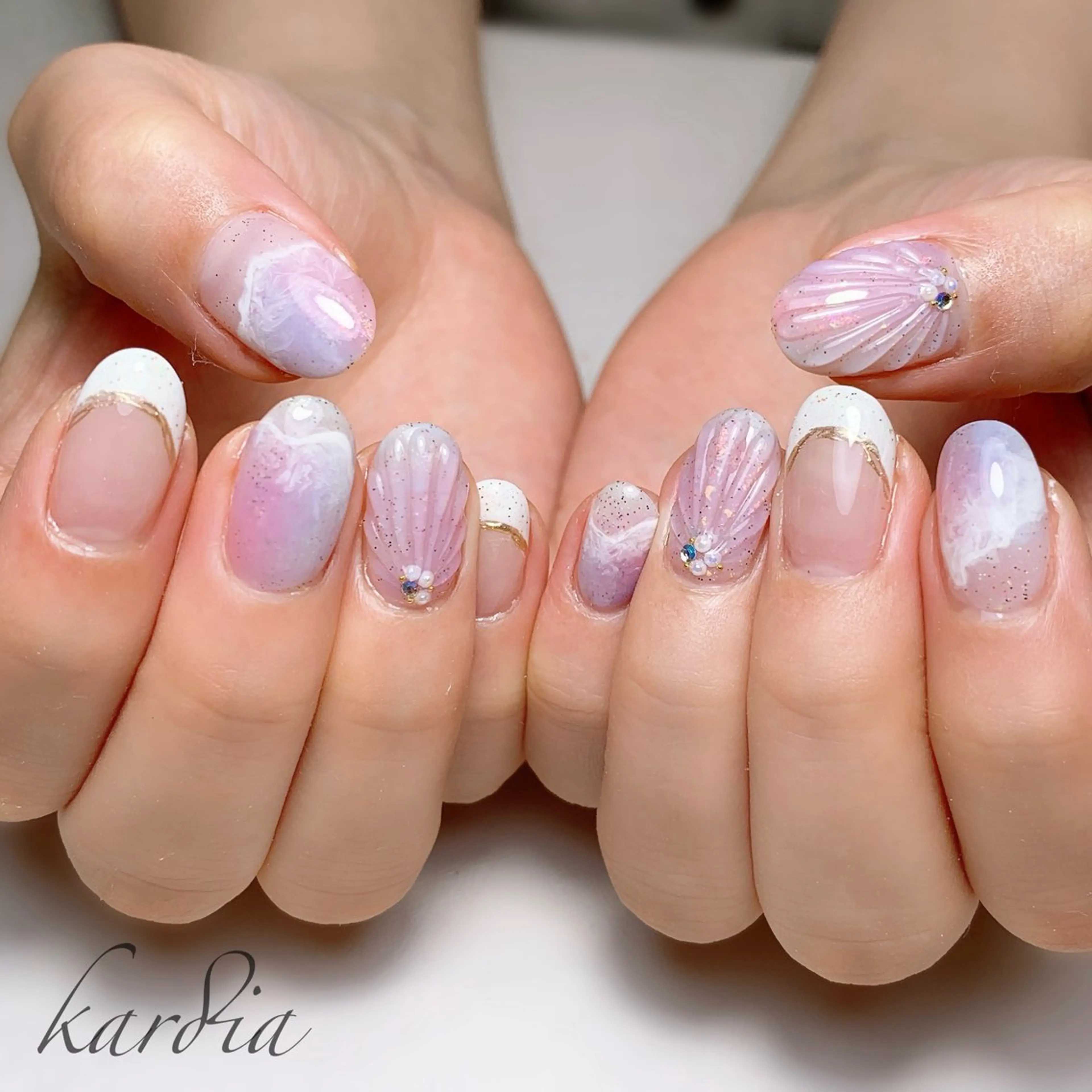 ネイル ハンドネイル καρδιά -ｶﾙﾃﾞｨｱ-のネイルデザイン