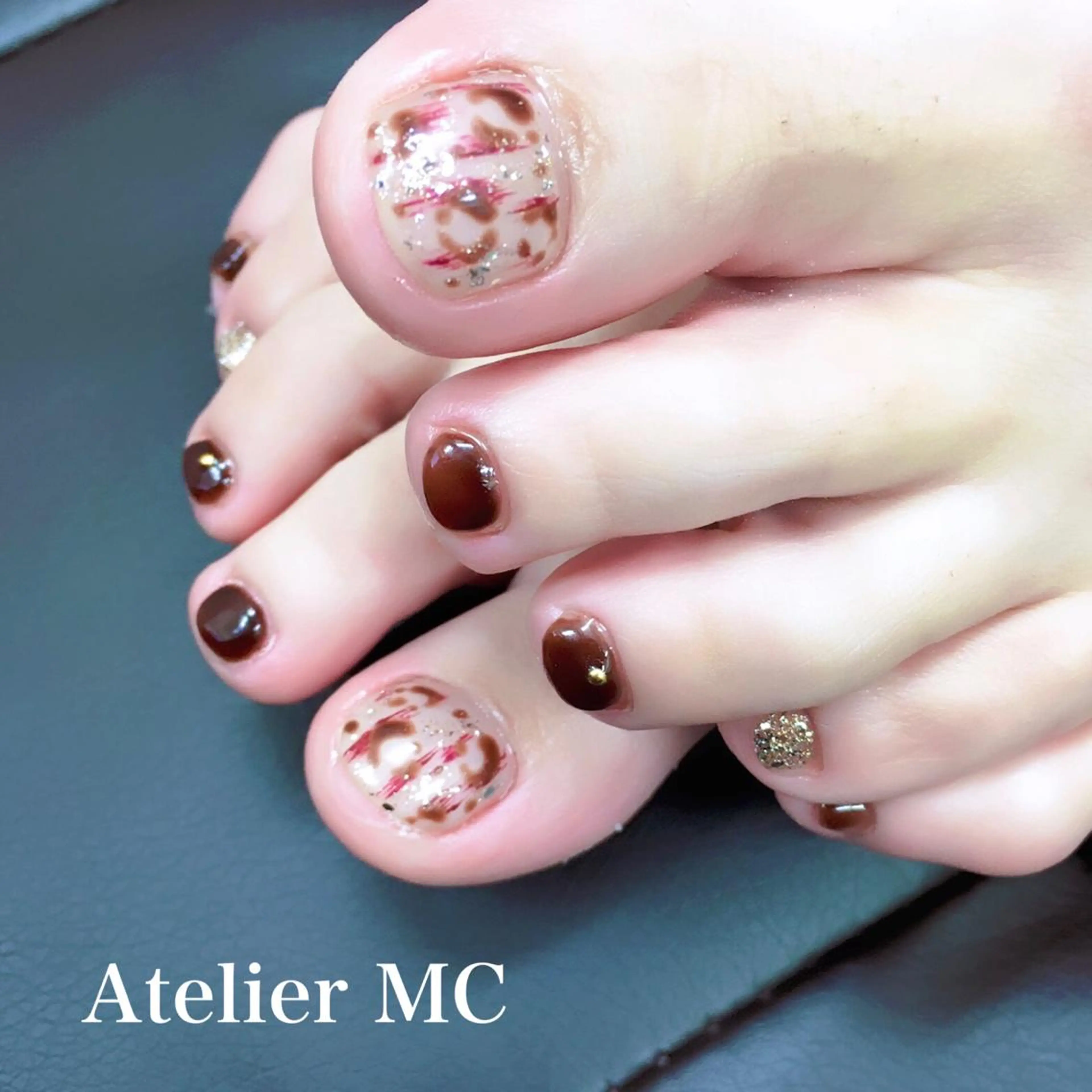 ネイル フットネイル アトリエ エムシー 【新富町・東銀座】のネイルデザイン