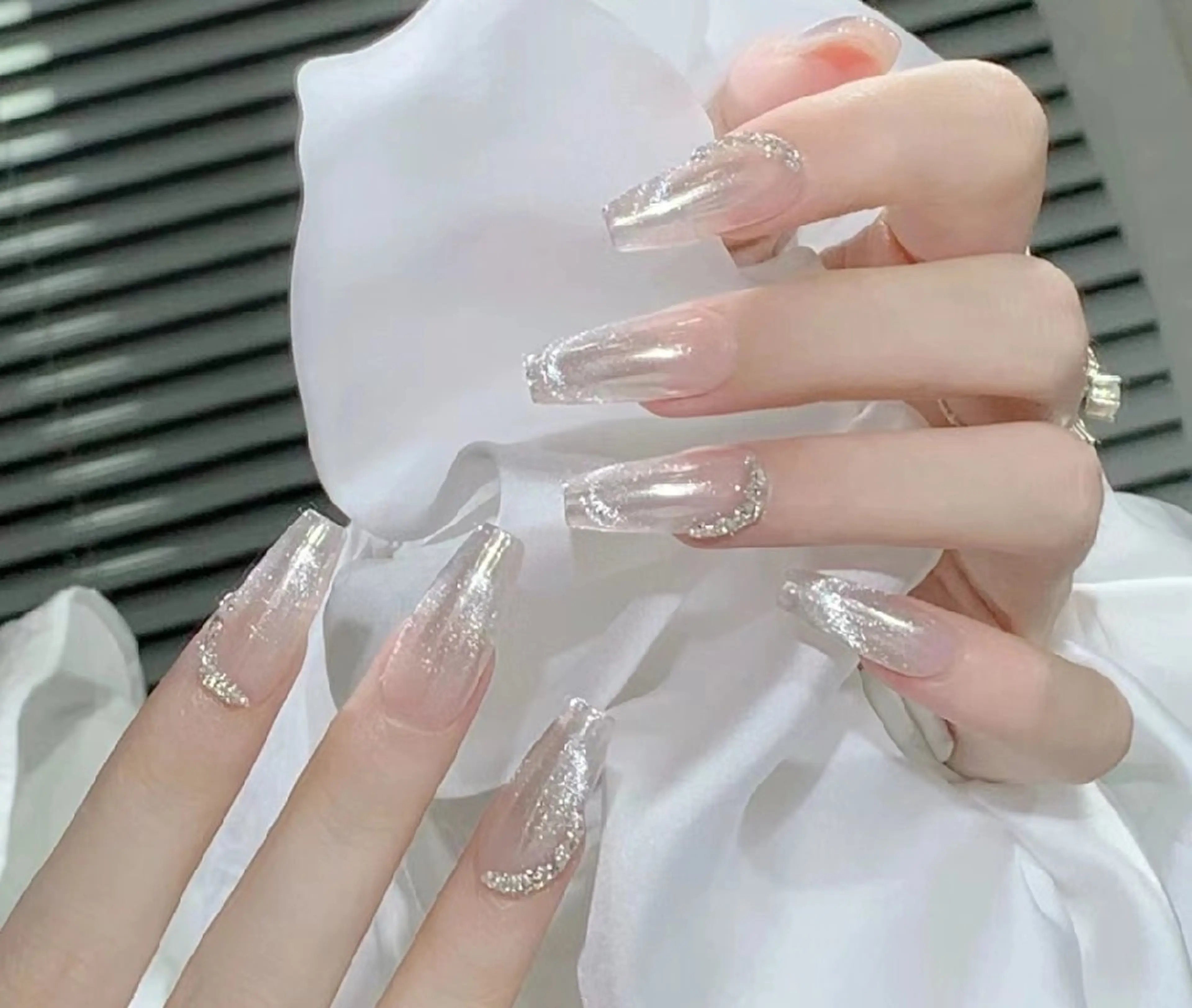 ネイル N. サロン所属・Theone栄店 田口のネイルデザイン