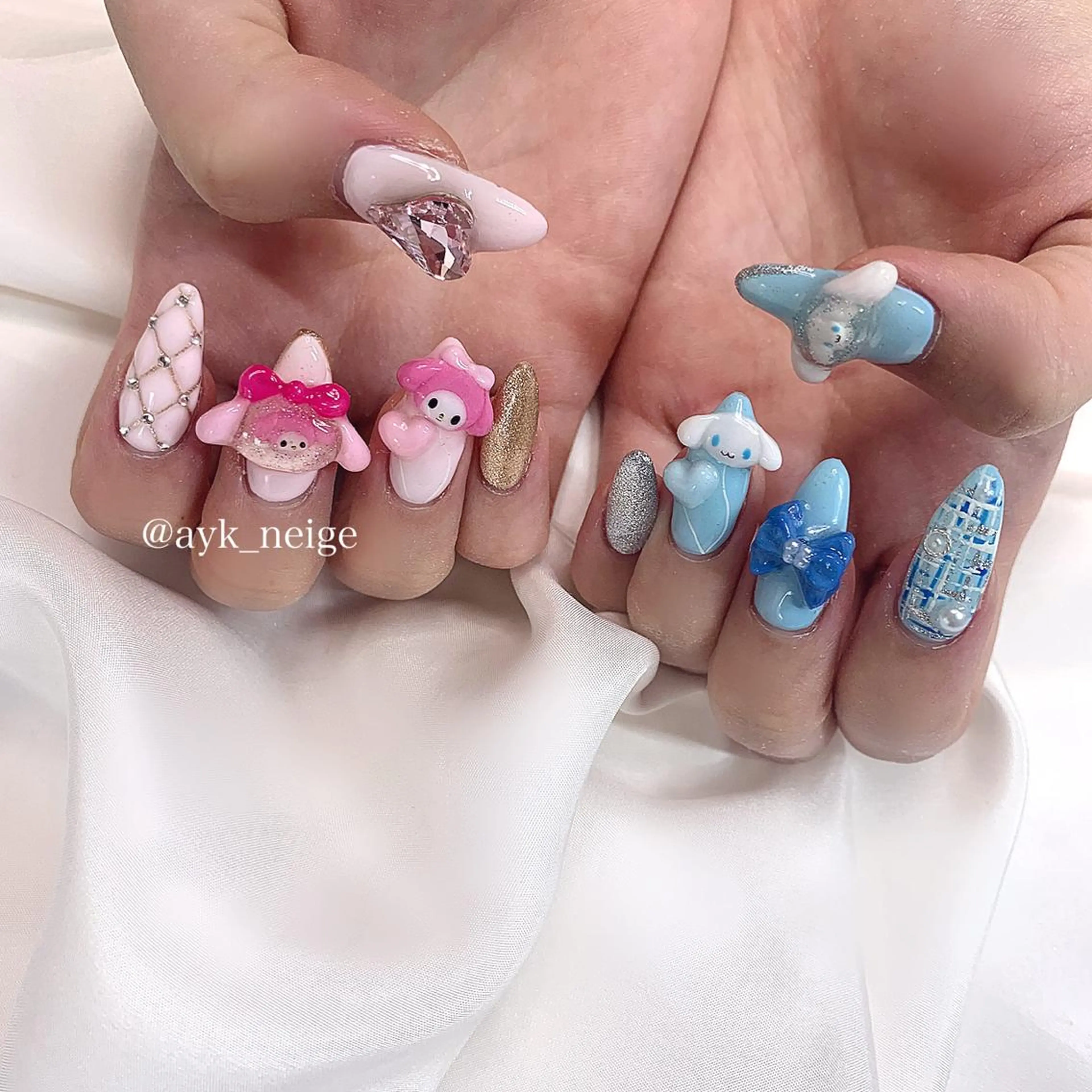 ネイル フットネイル キラキラネイル 韓国ネイル ツイードネイル 冬ネイル n'eige nail所属・大谷 綾香のネイルデザイン