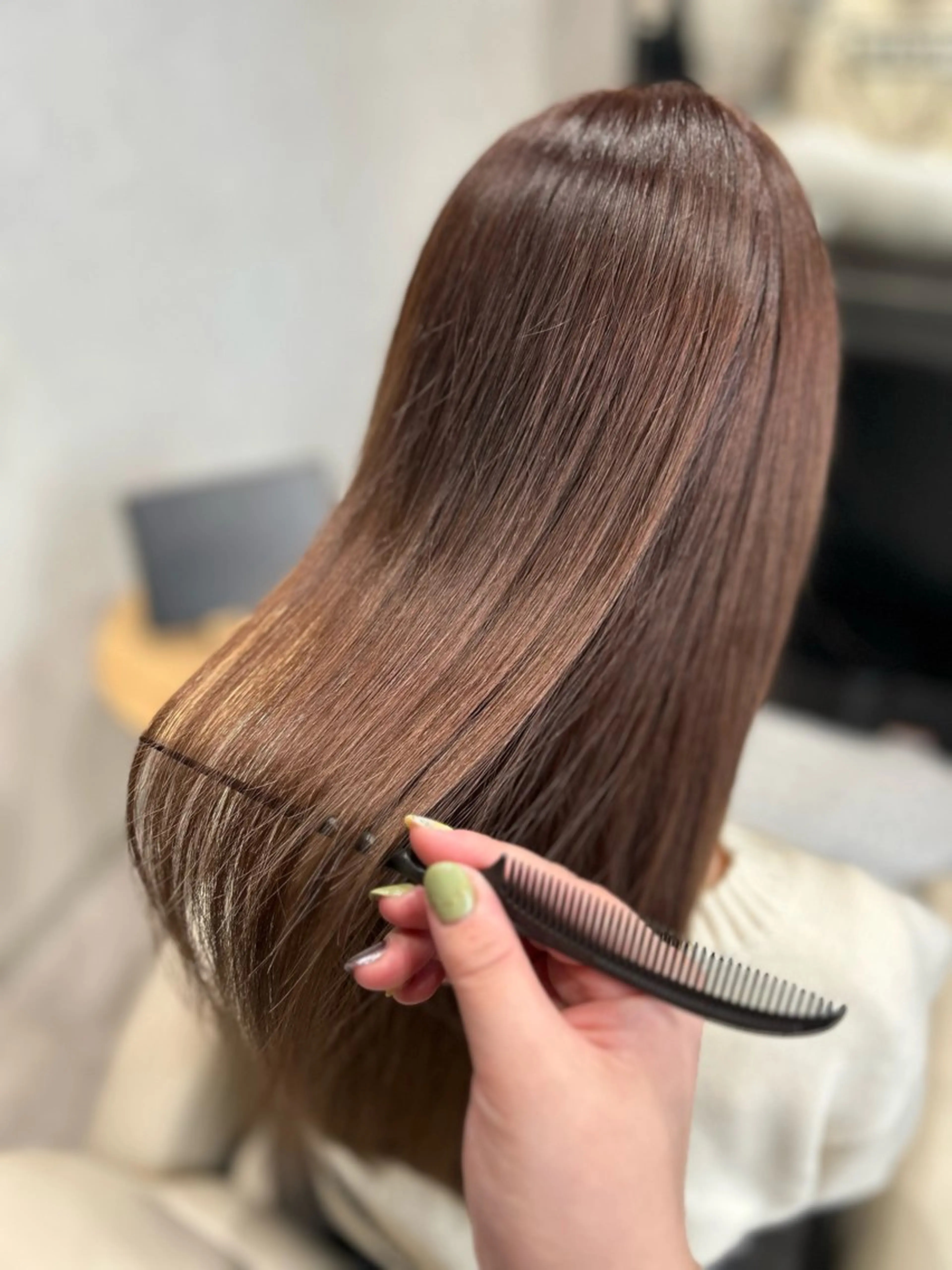 ロング アッシュ 髪質改善 トリートメント カット ヘアカラー トリートメント Mintleaf🌿 akihoのヘアスタイル