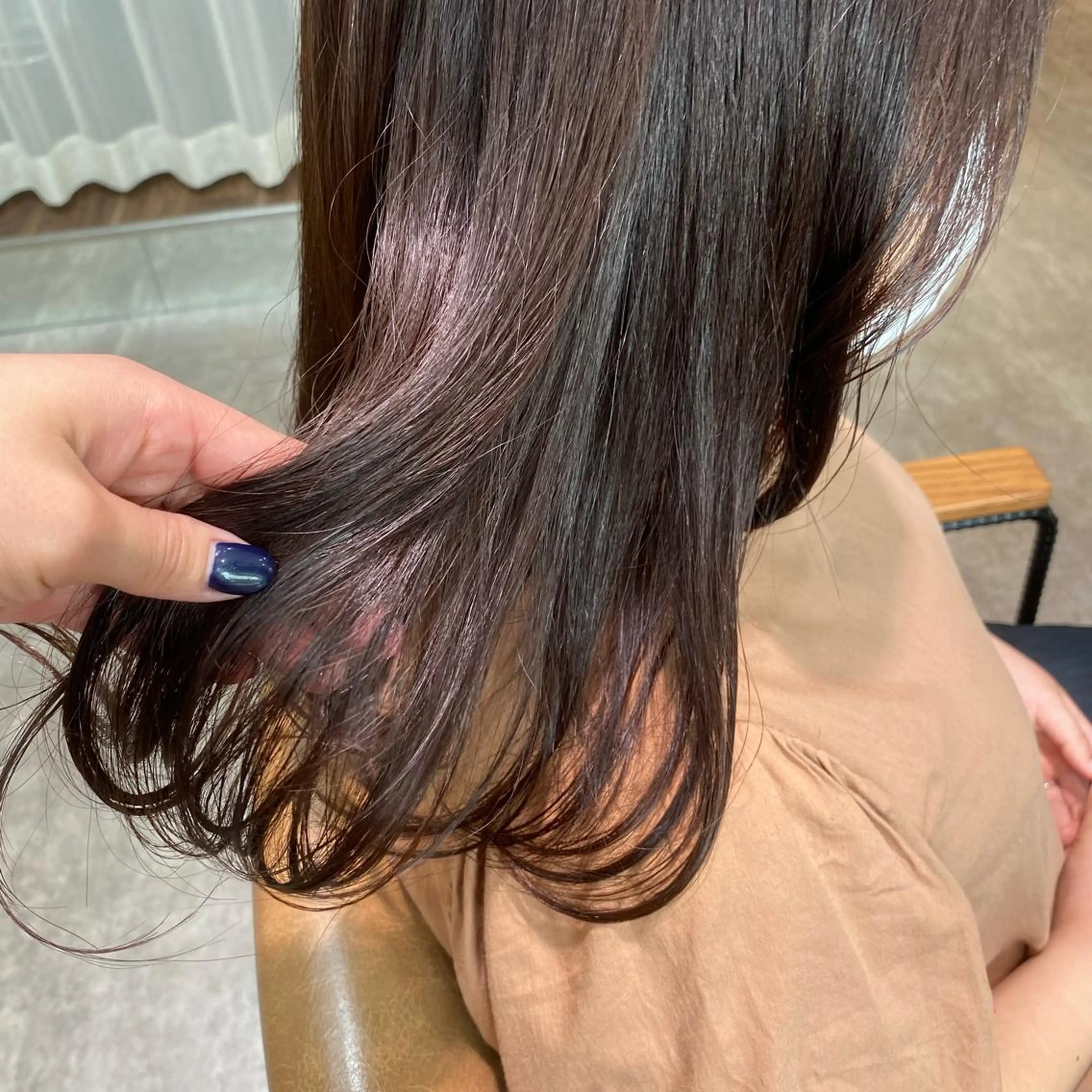 セミロング 大久保 優香のヘアスタイル