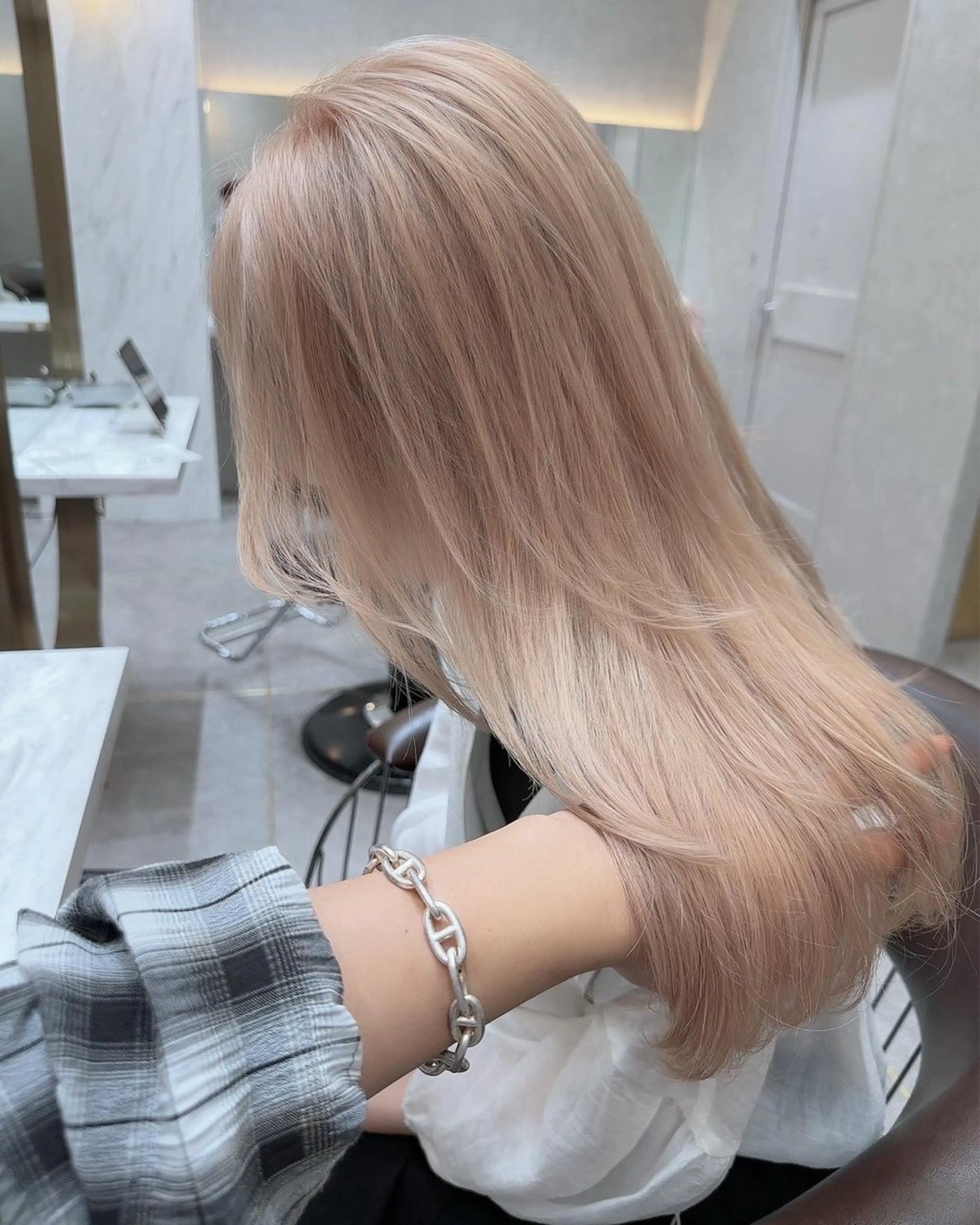 ロング カラー ヘアカラー トリートメント ダブルカラー 韓国レイヤーKYONのヘアスタイル