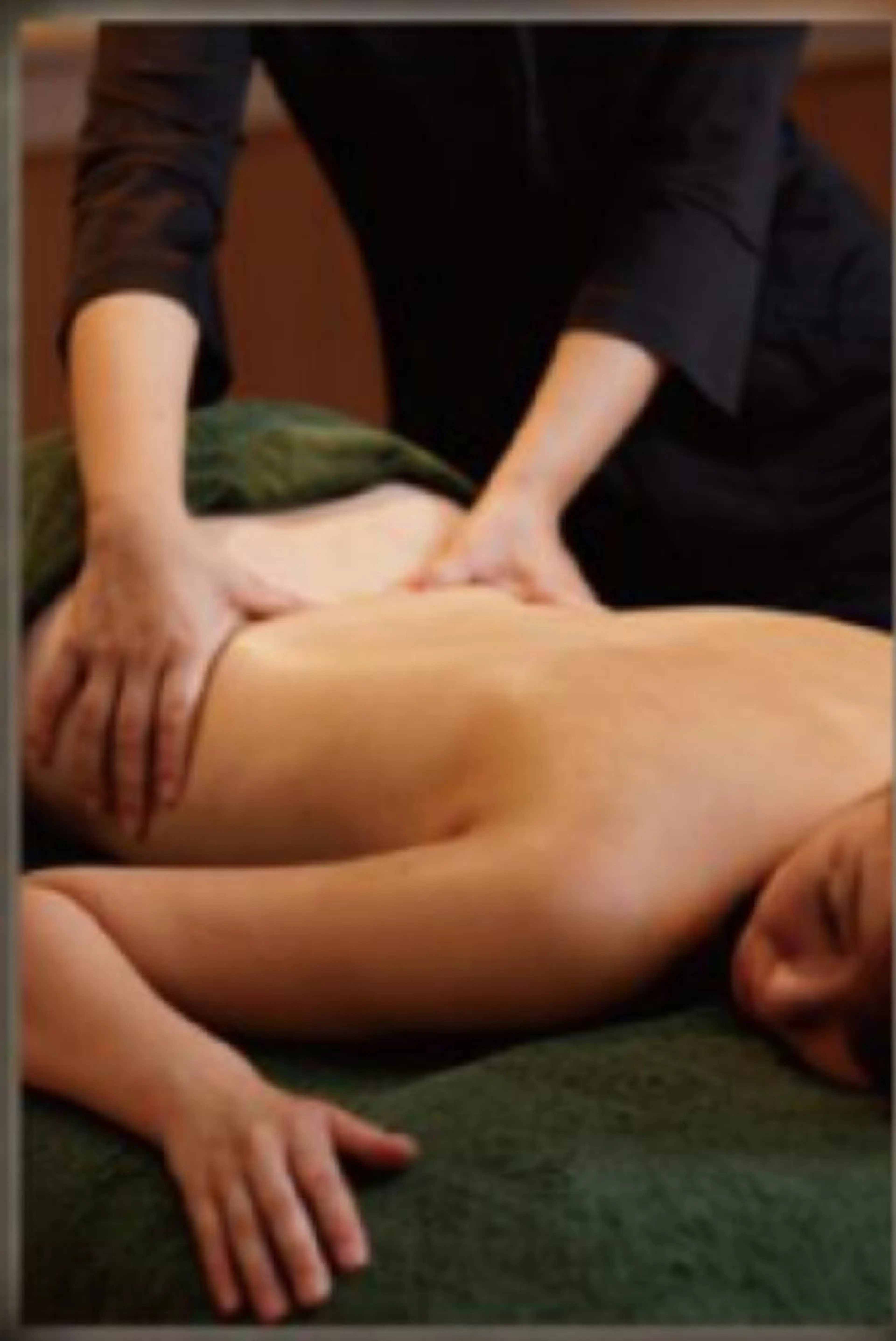 【１か月以内の再来の方】女性限定  全身リンパマッサージ+肩甲骨はがし+腸もみ+ヘッドスパ(90分)の写真