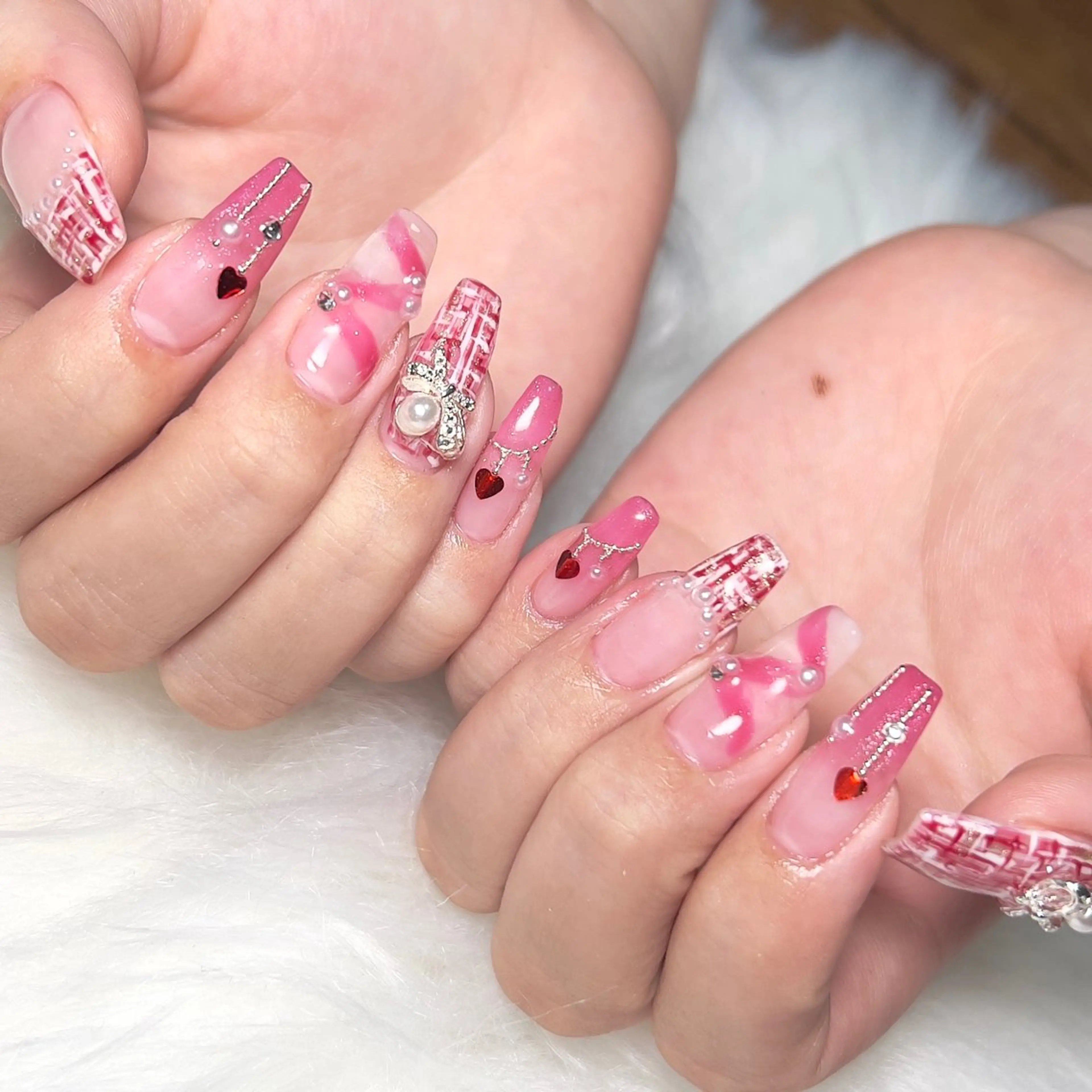 ネイル ハンドネイル ネイリストYuri シェルウェリナ船橋のネイルデザイン