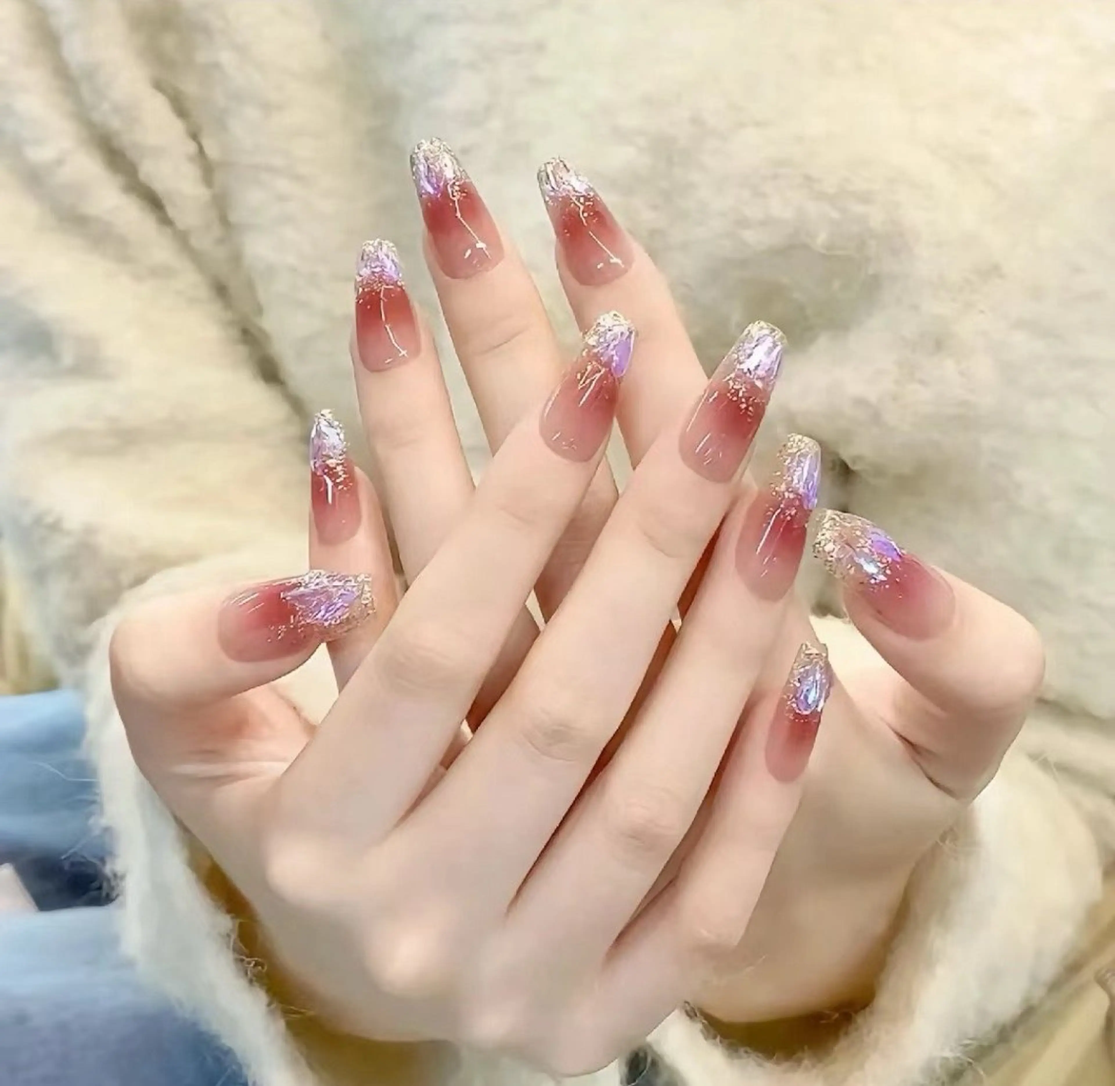 ネイル pink ladyサロン所属・べ にのネイルデザイン