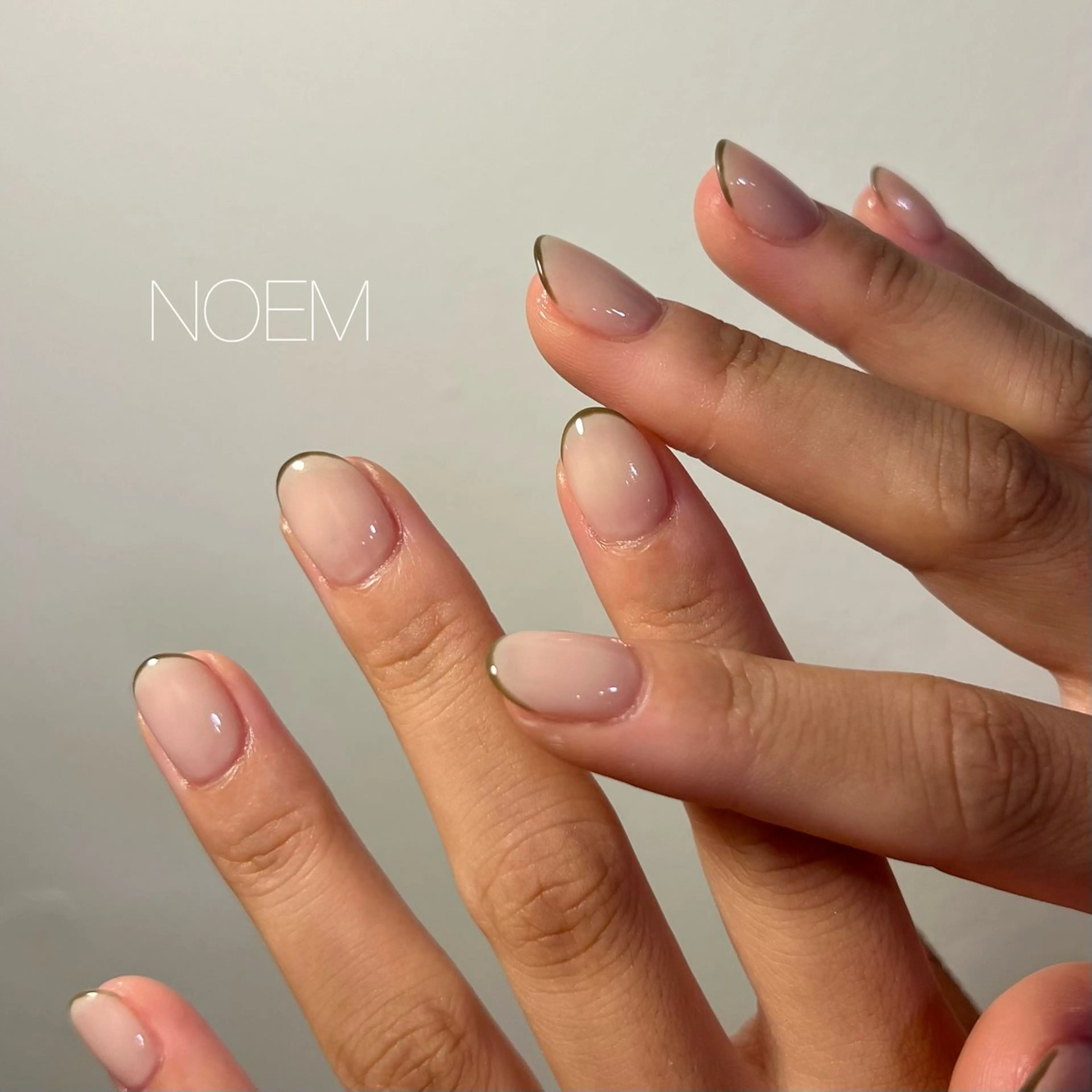 ネイル フレンチネイル YUKARI NOEMのネイルデザイン