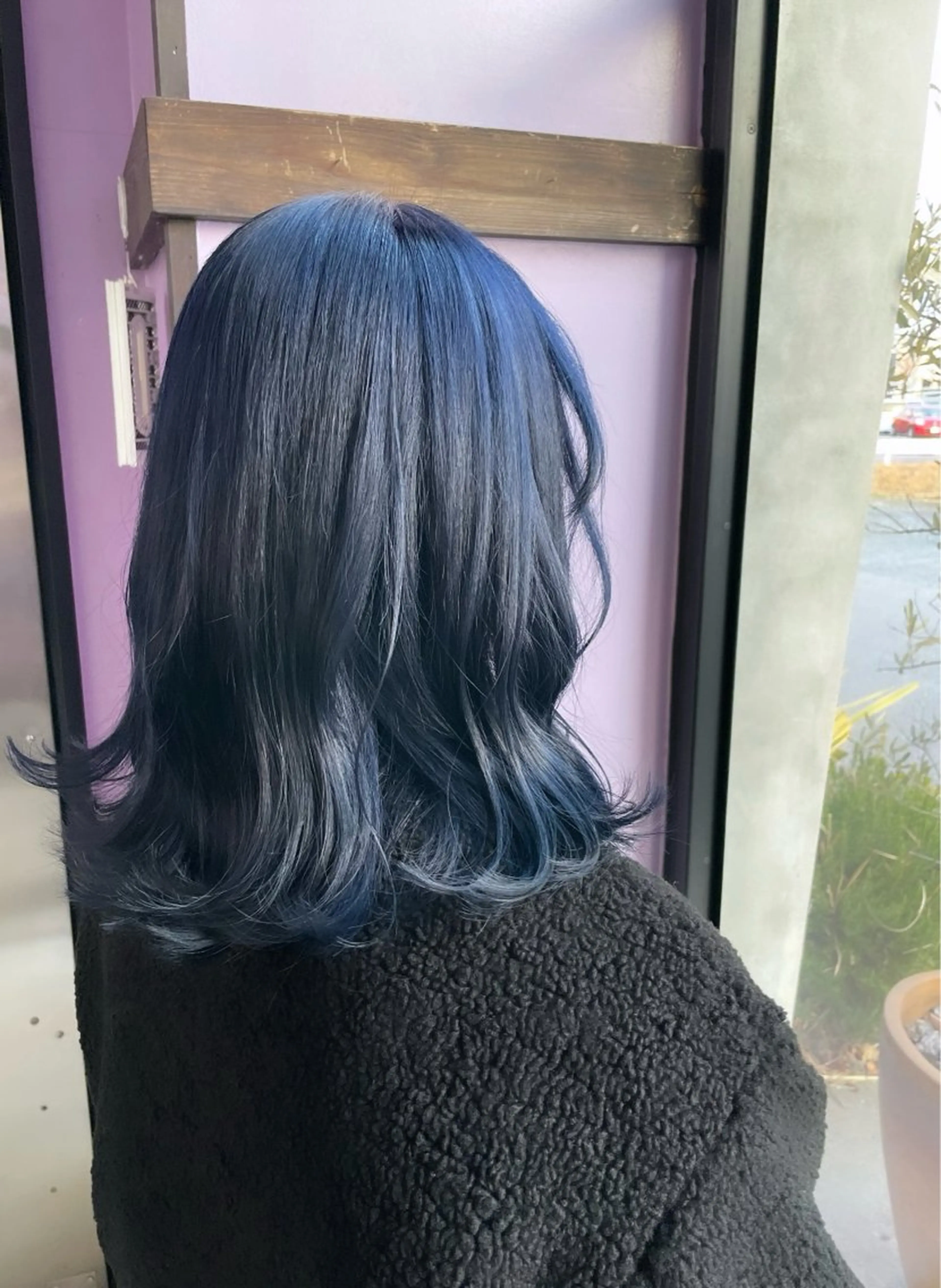 ミディアム カラー ブルーカラー ネイビーカラー ayaka |トレンドヘアのヘアスタイル