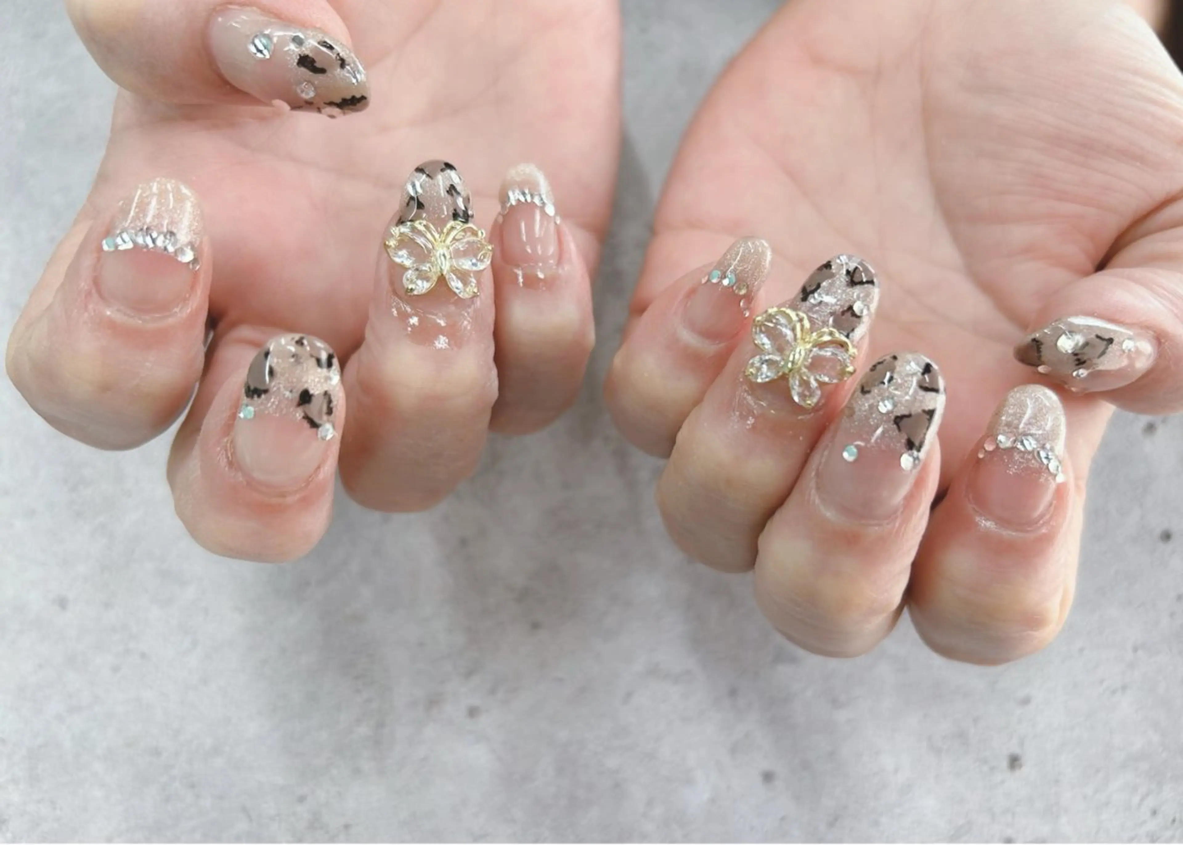 ネイル アニマル柄 マグネットネイル ハンドネイル Nail Salon agré所属・agré ネイルサロン　アグレのネイルデザイン