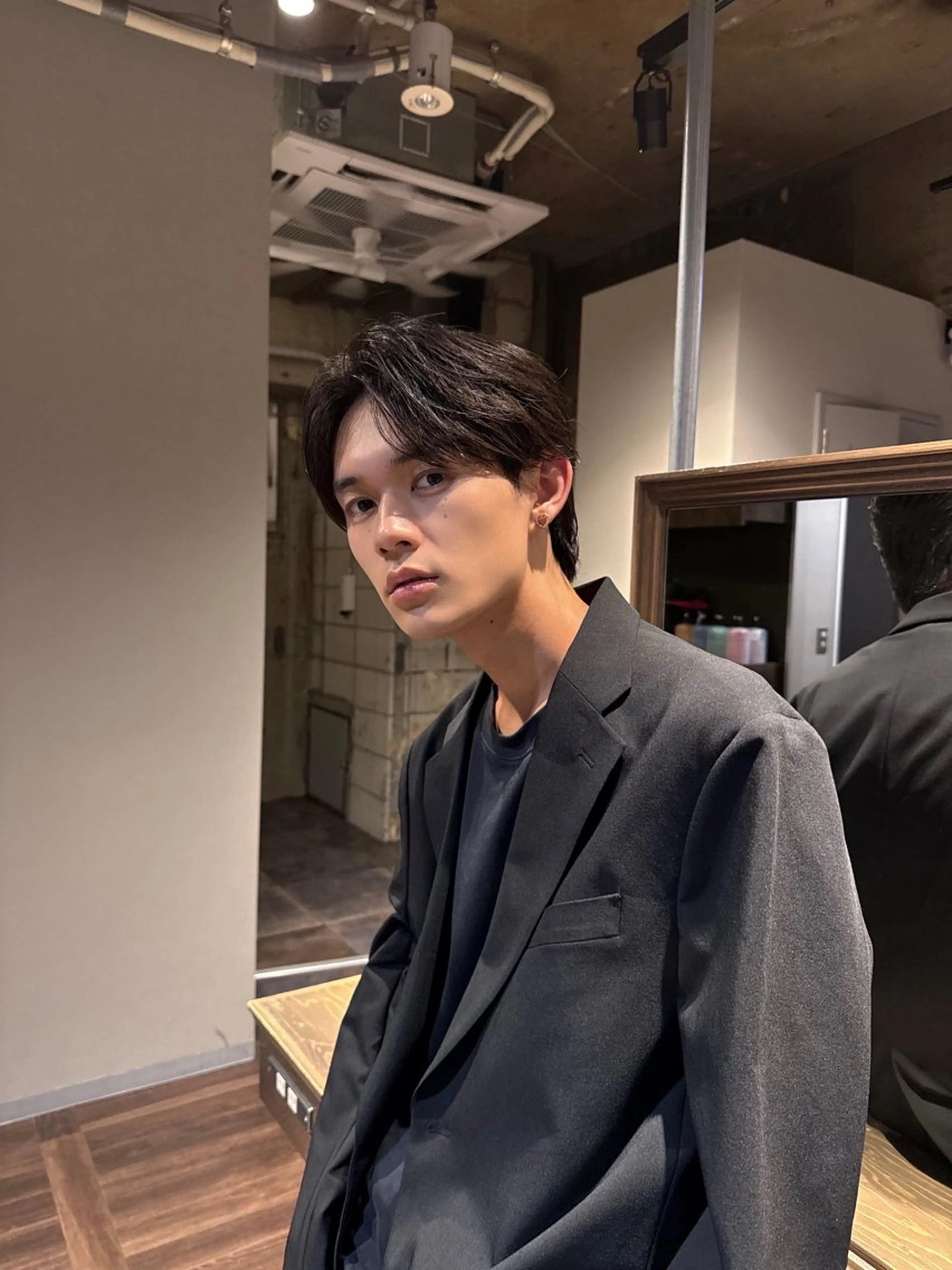 ショート パーマ メンズ センターパート ダウンパーマ メンズパーマ ニュアンスパーマ カット パーマ 縮毛矯正 メンズ/佐藤 恒輝のヘアスタイル