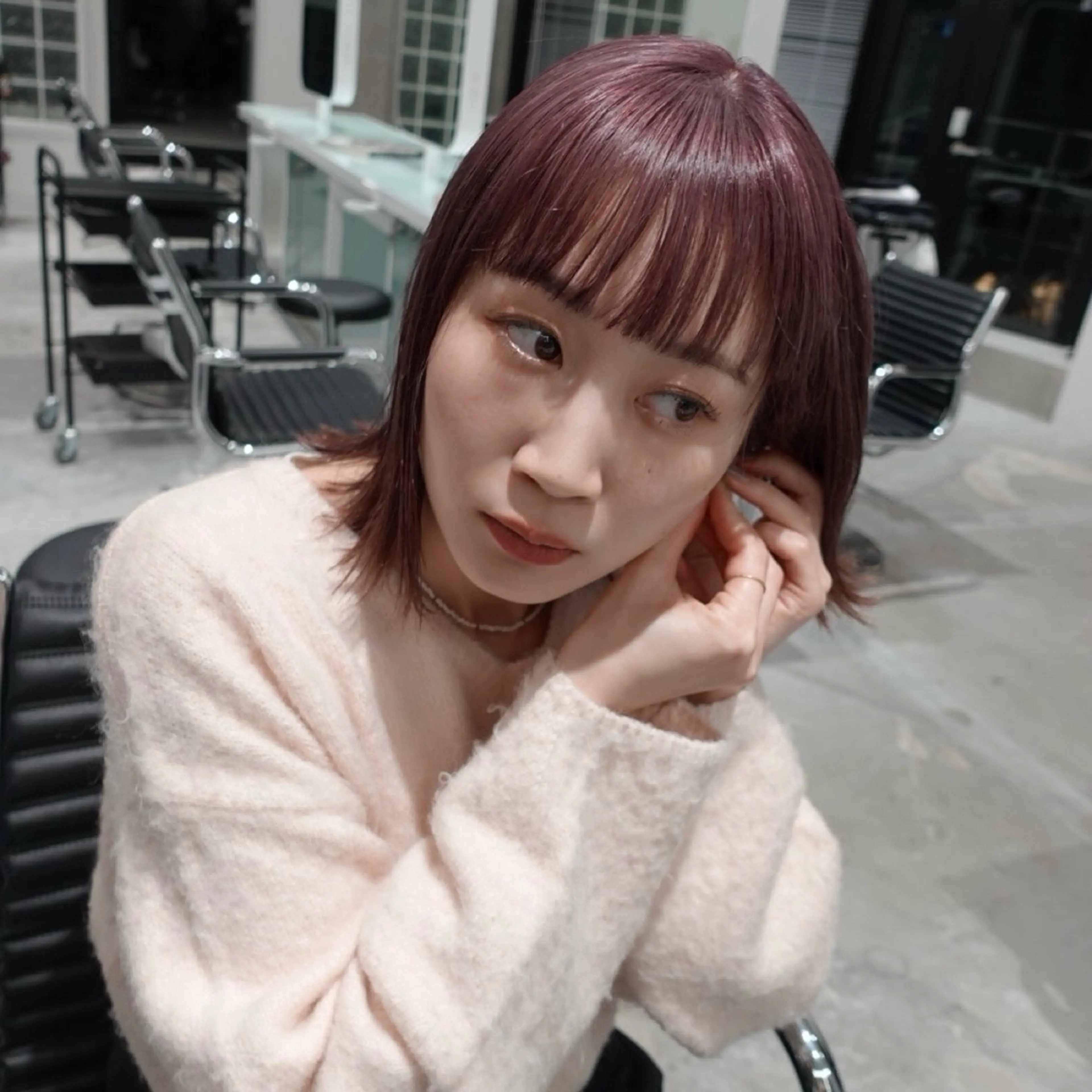 ミディアム カラー ヘアアレンジ ラベンダーカラー ラベンダーピンク ピンクカラー ヘアカラー 🌐サトウ リョウ🌐のヘアスタイル