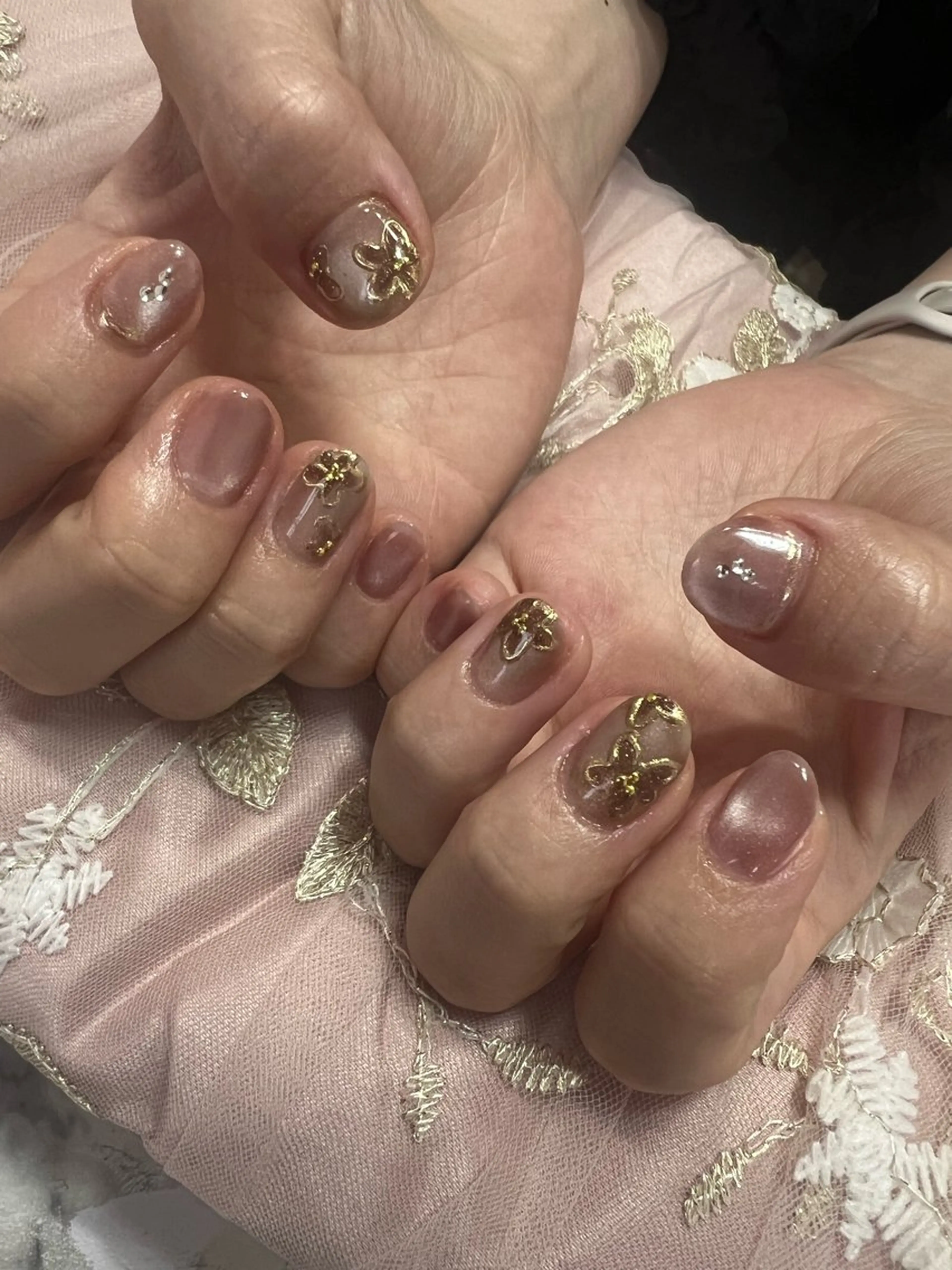 ネイル 持ち込み Luminous ⭐︎のネイルデザイン