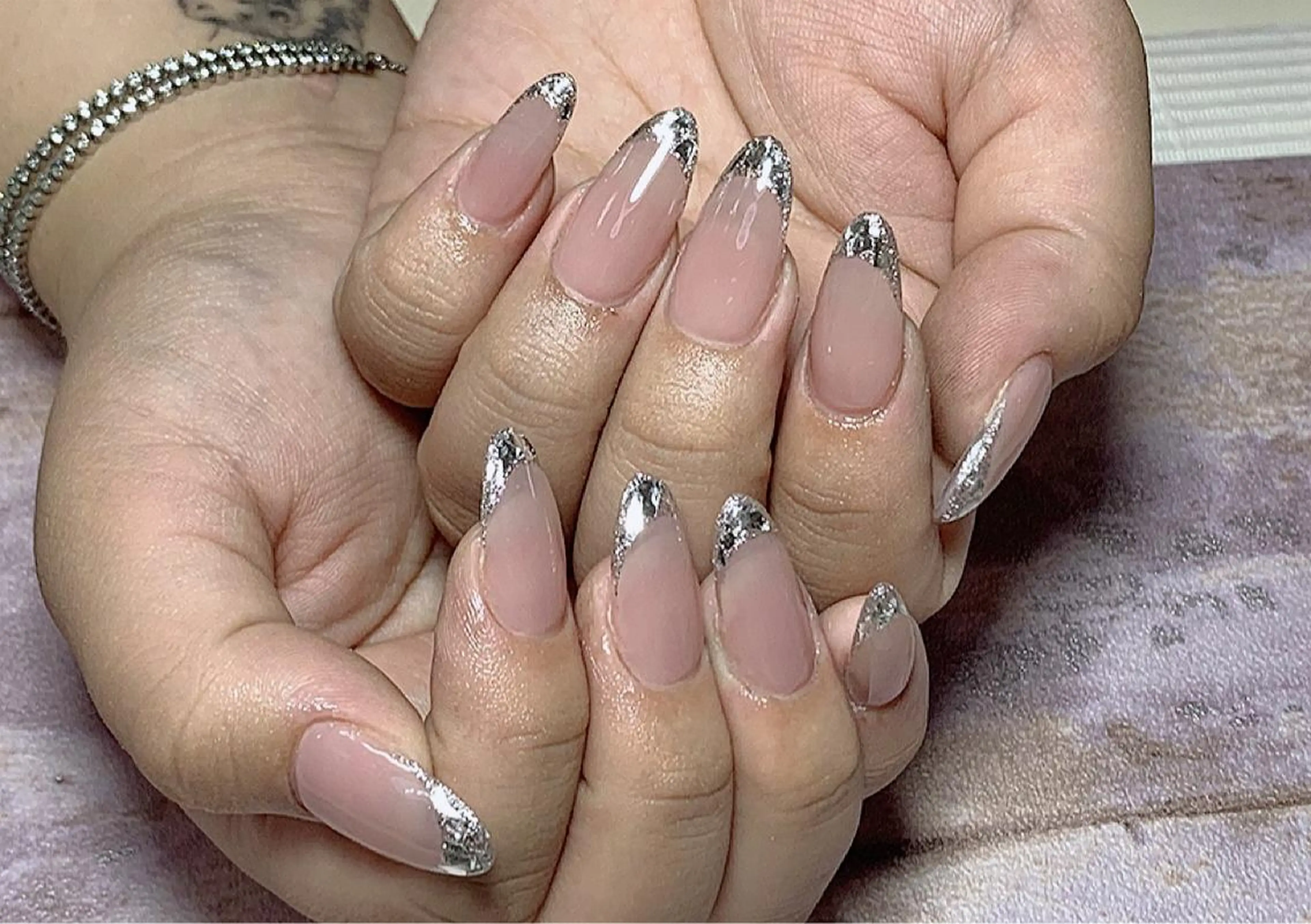 ネイル フレンチネイル ガラスフレンチ For  u  nail川崎所属・For u nailのネイルデザイン