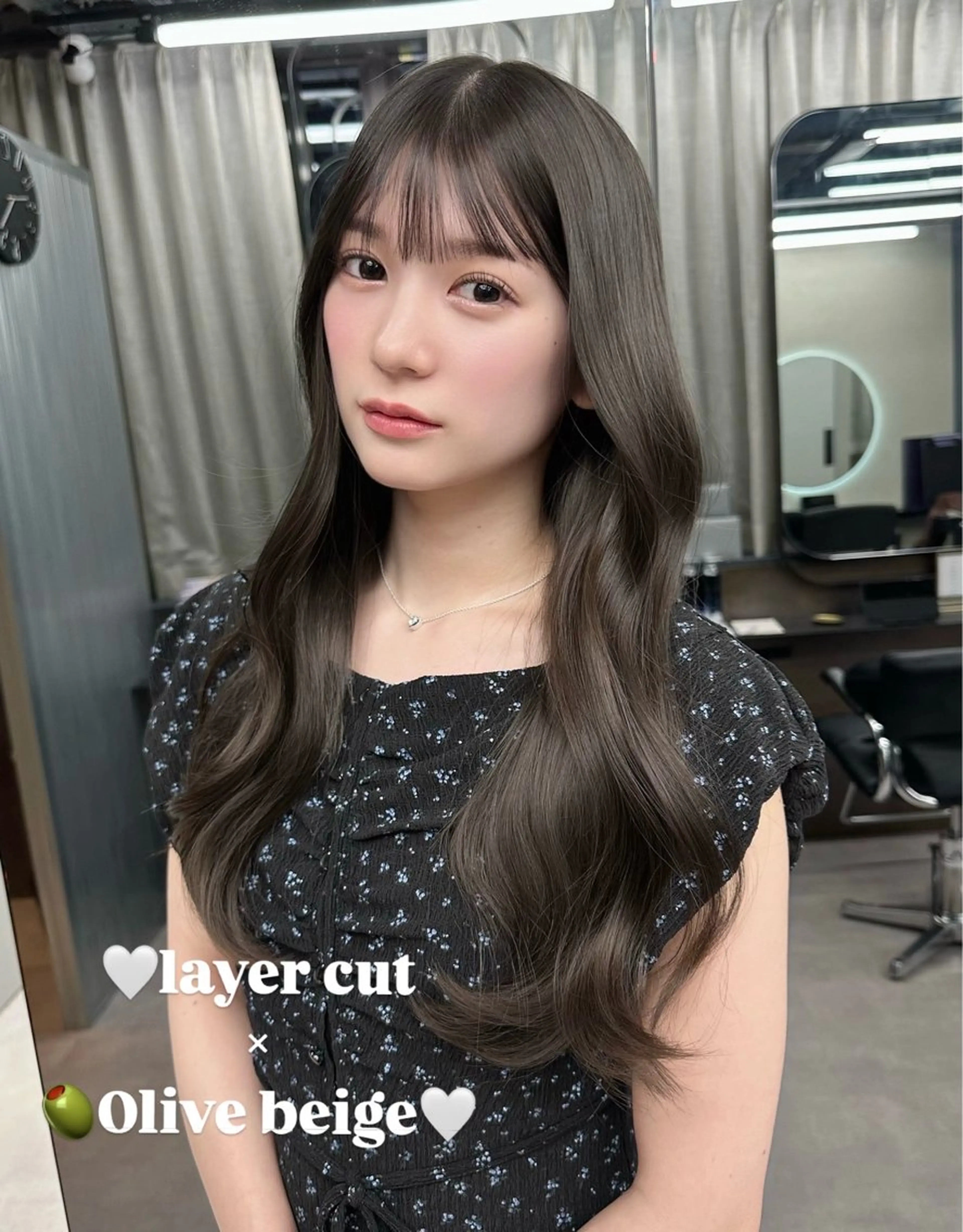 セミロング カット ヘアカラー トリートメント 韓国/ワンホンヘア 髪質改善/MaCoのヘアスタイル