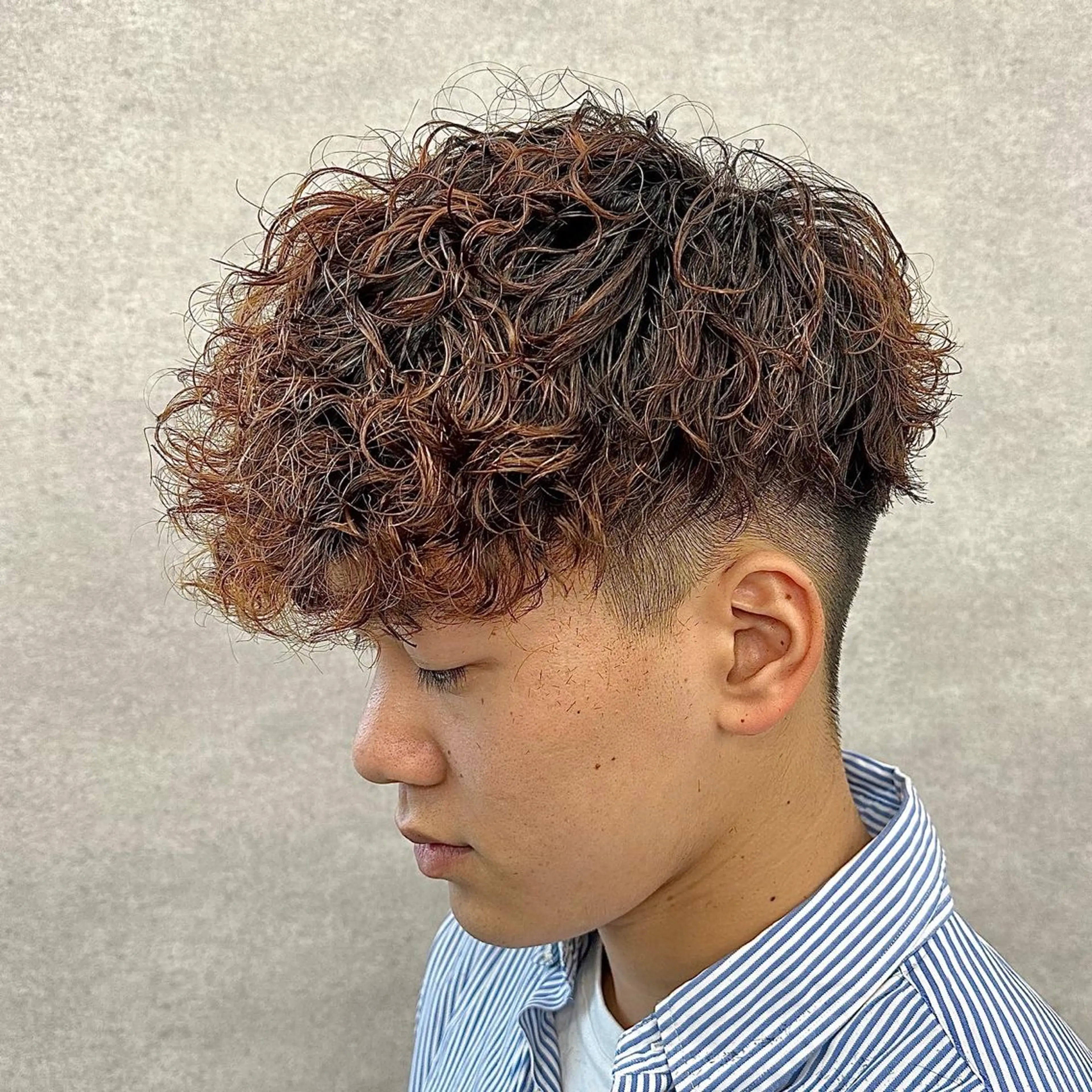 パーマ メンズ メンズパーマ スペインカール カット パーマ トリートメント ヘッドスパ ヘアセット 🔥メンズカット＋ パーマの達人🔥のヘアスタイル