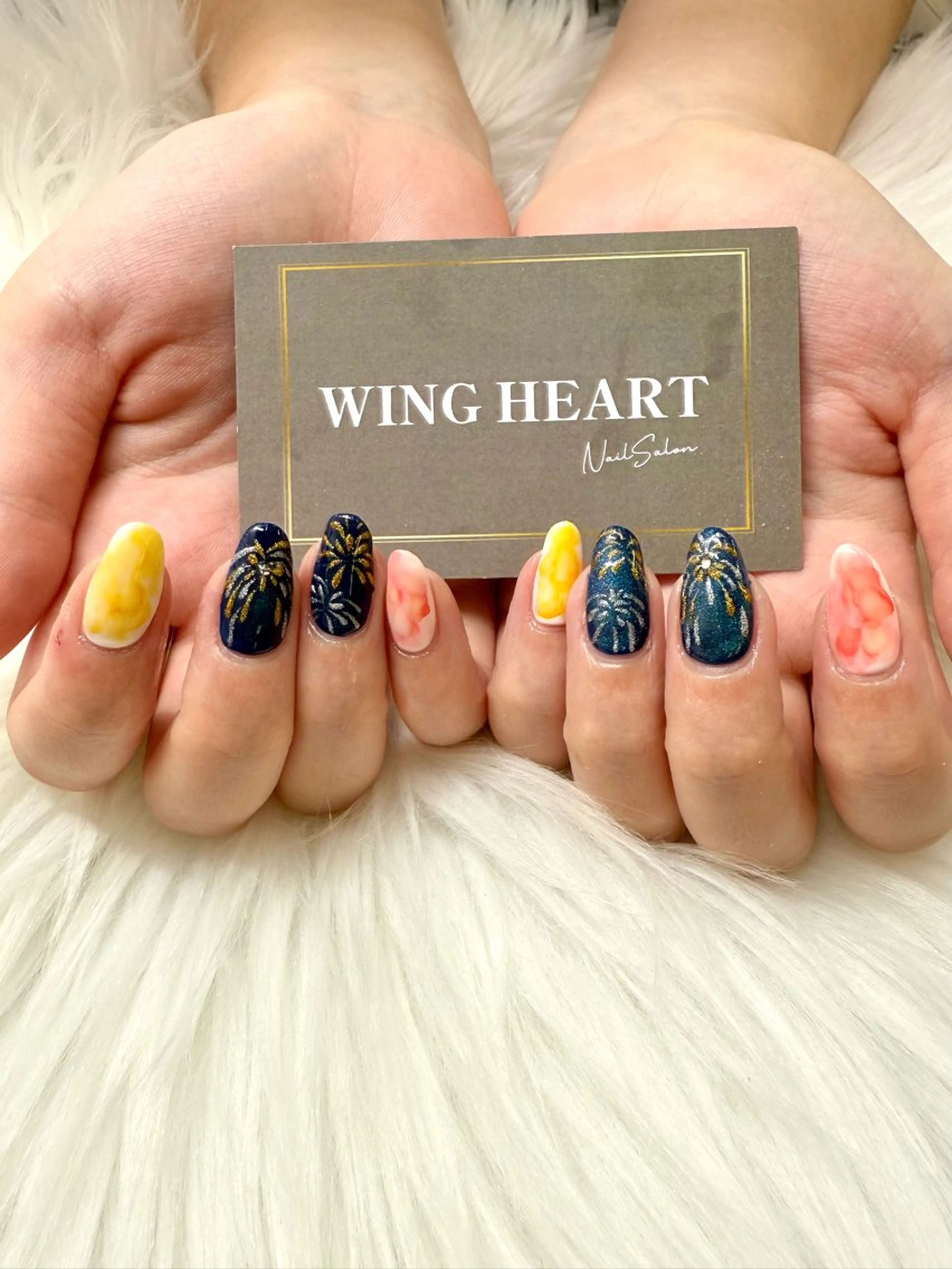 ネイル I. AYUMIのネイルデザイン