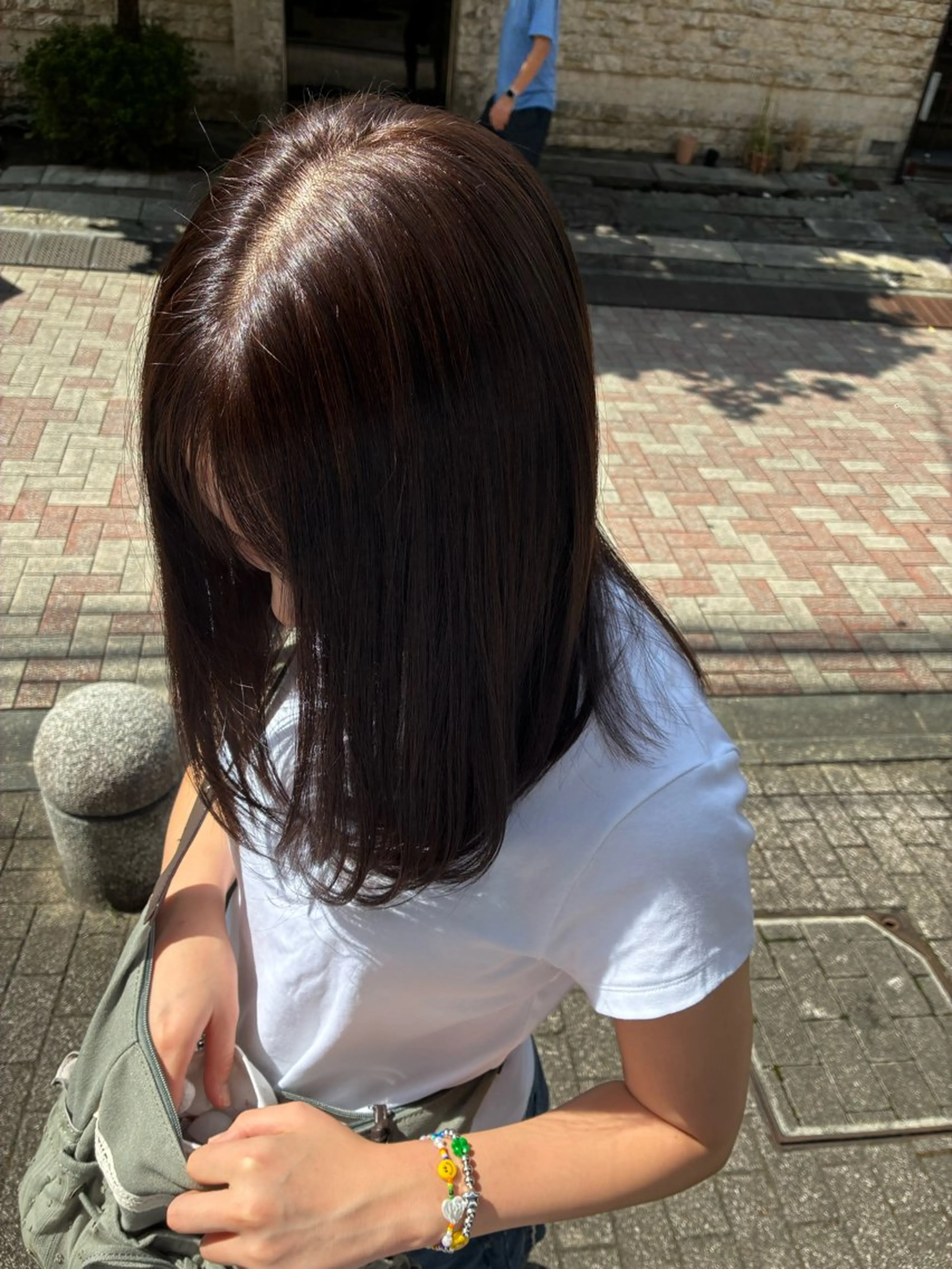 セミロング ヘアカラー トリートメント 佐藤 芽衣のヘアスタイル