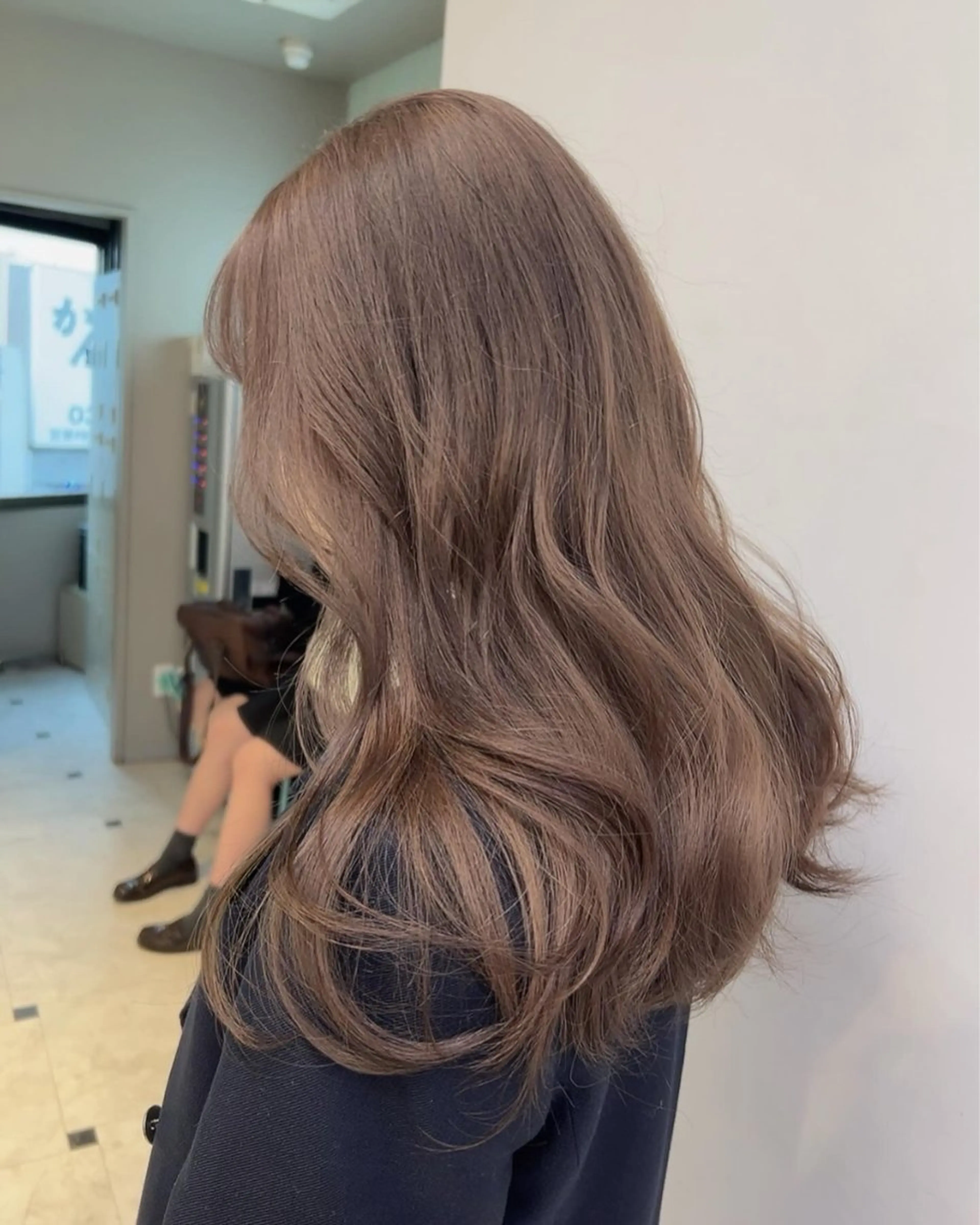 ロング カラー ヘアカラー トリートメント ヘッドスパ ヘアセット 🥞ベージュ系カラー 【すずきりほ】🥞のヘアスタイル