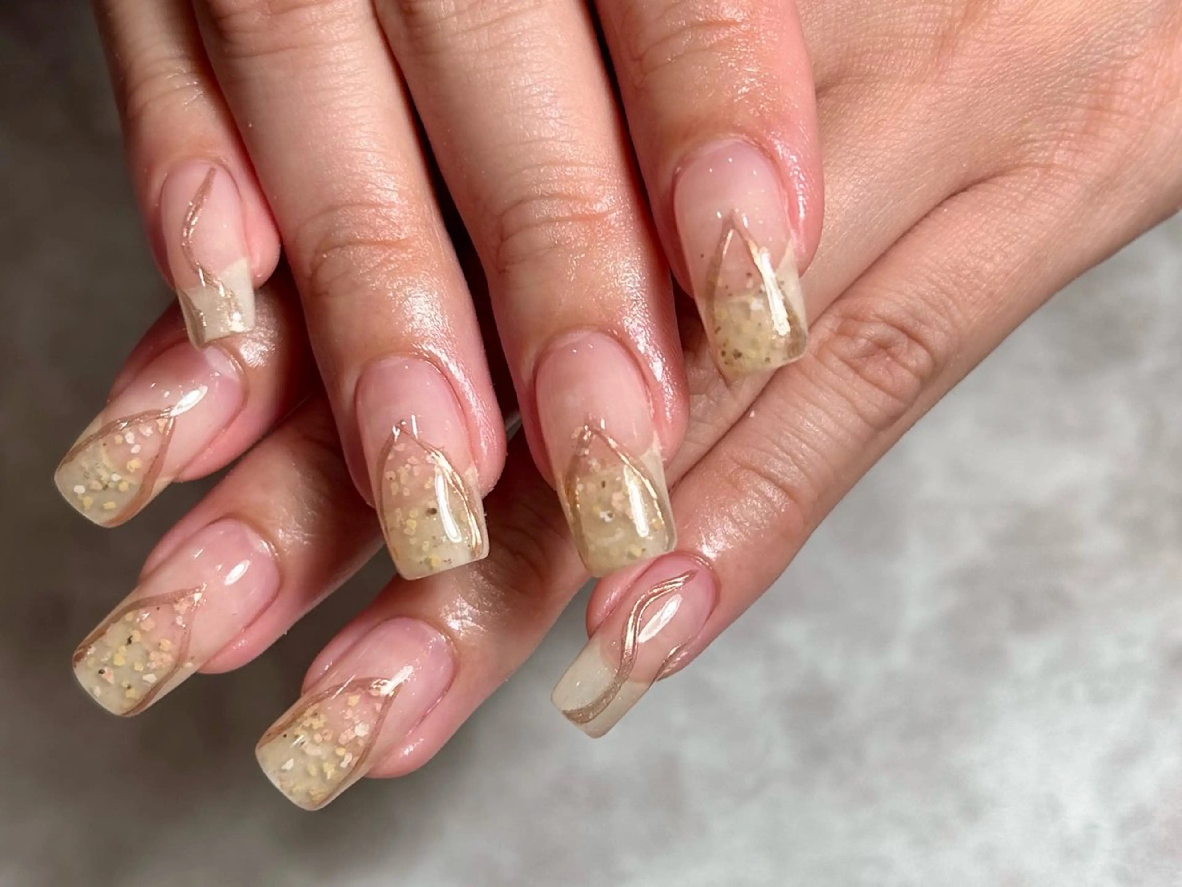 ネイル REBEST Tommyのネイルデザイン