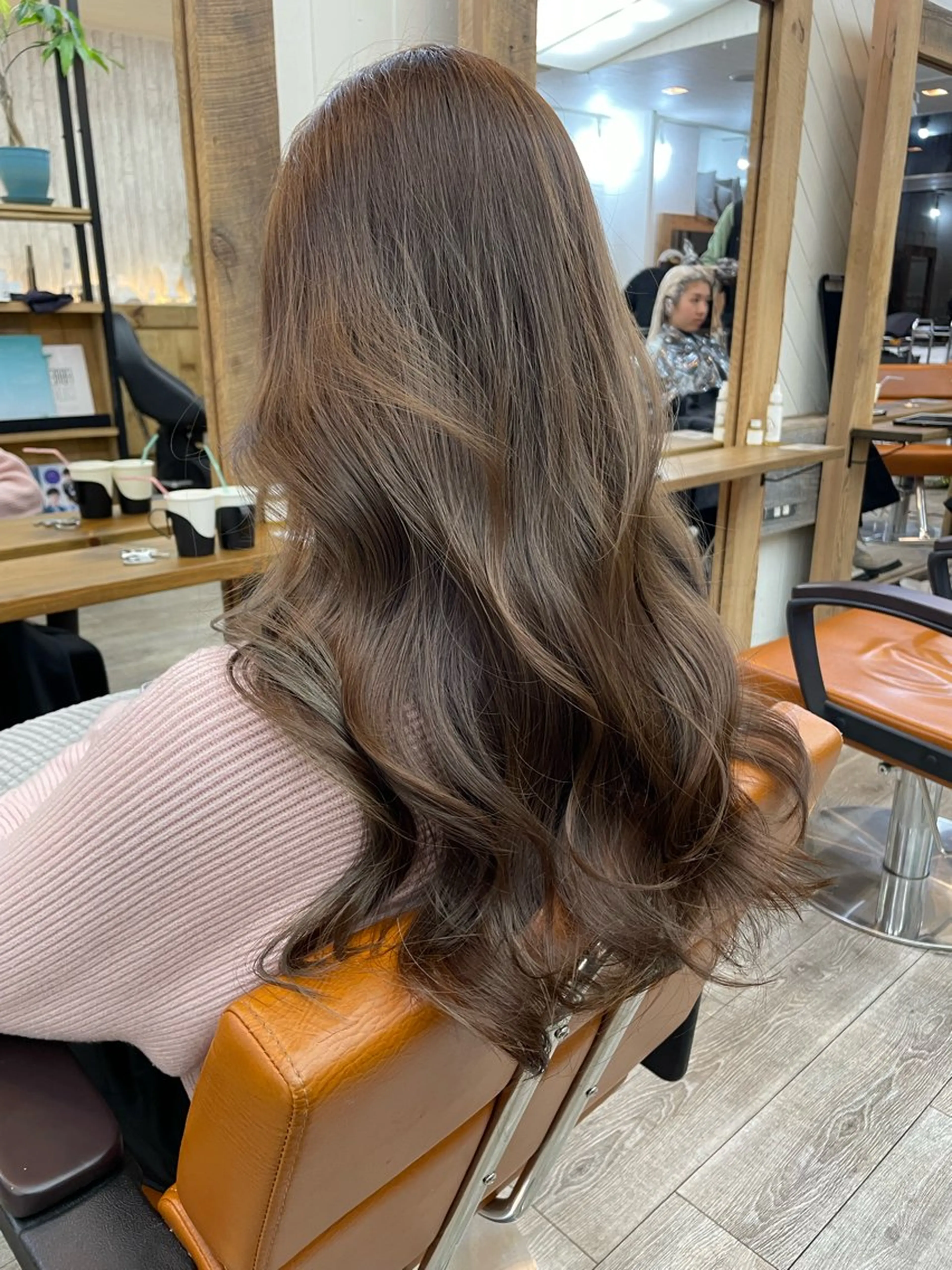 セミロング カラー カット ヘアカラー HIKARU副店長/ ✨️髪質改善のヘアスタイル