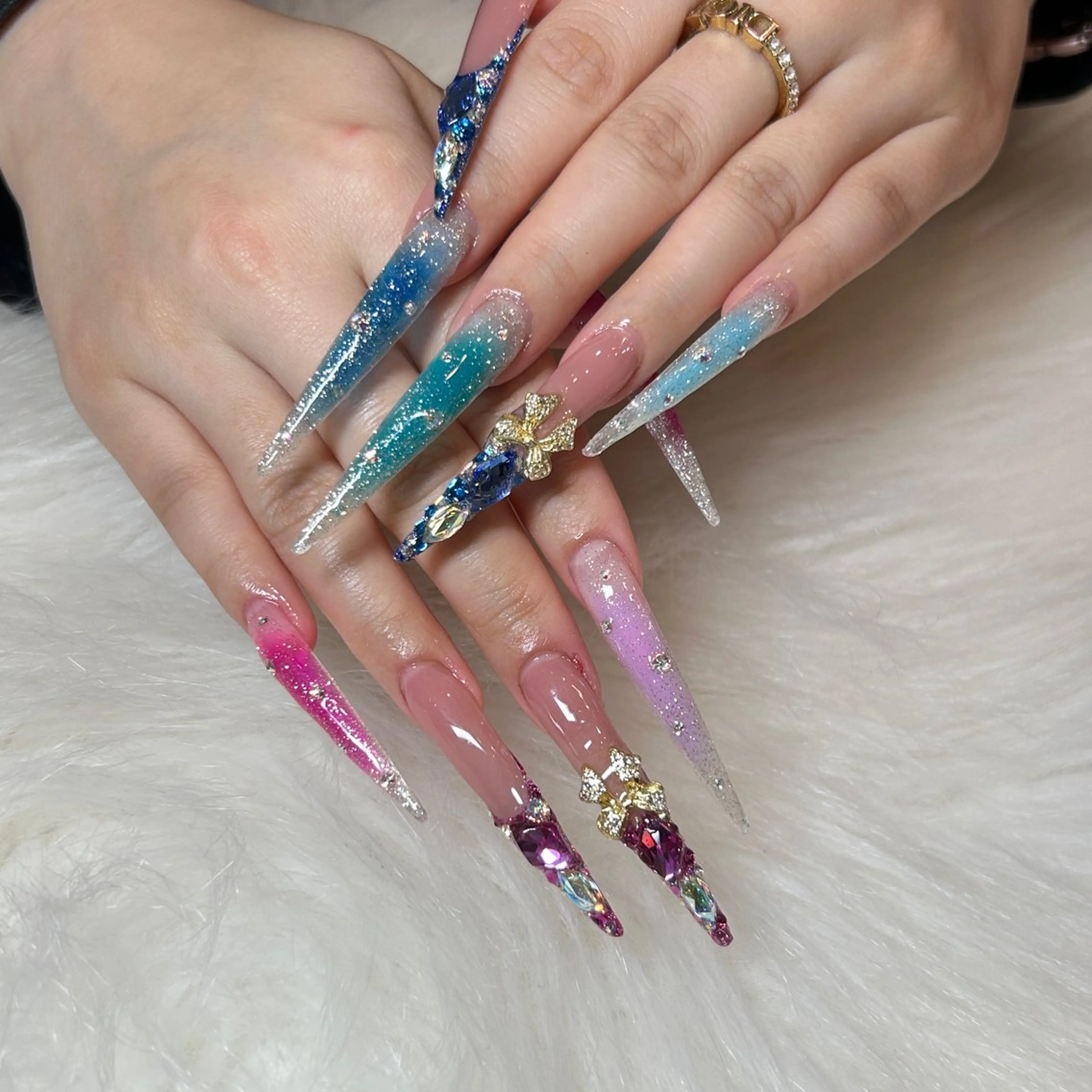 ネイル 🐠🪸 Karen🫧のネイルデザイン