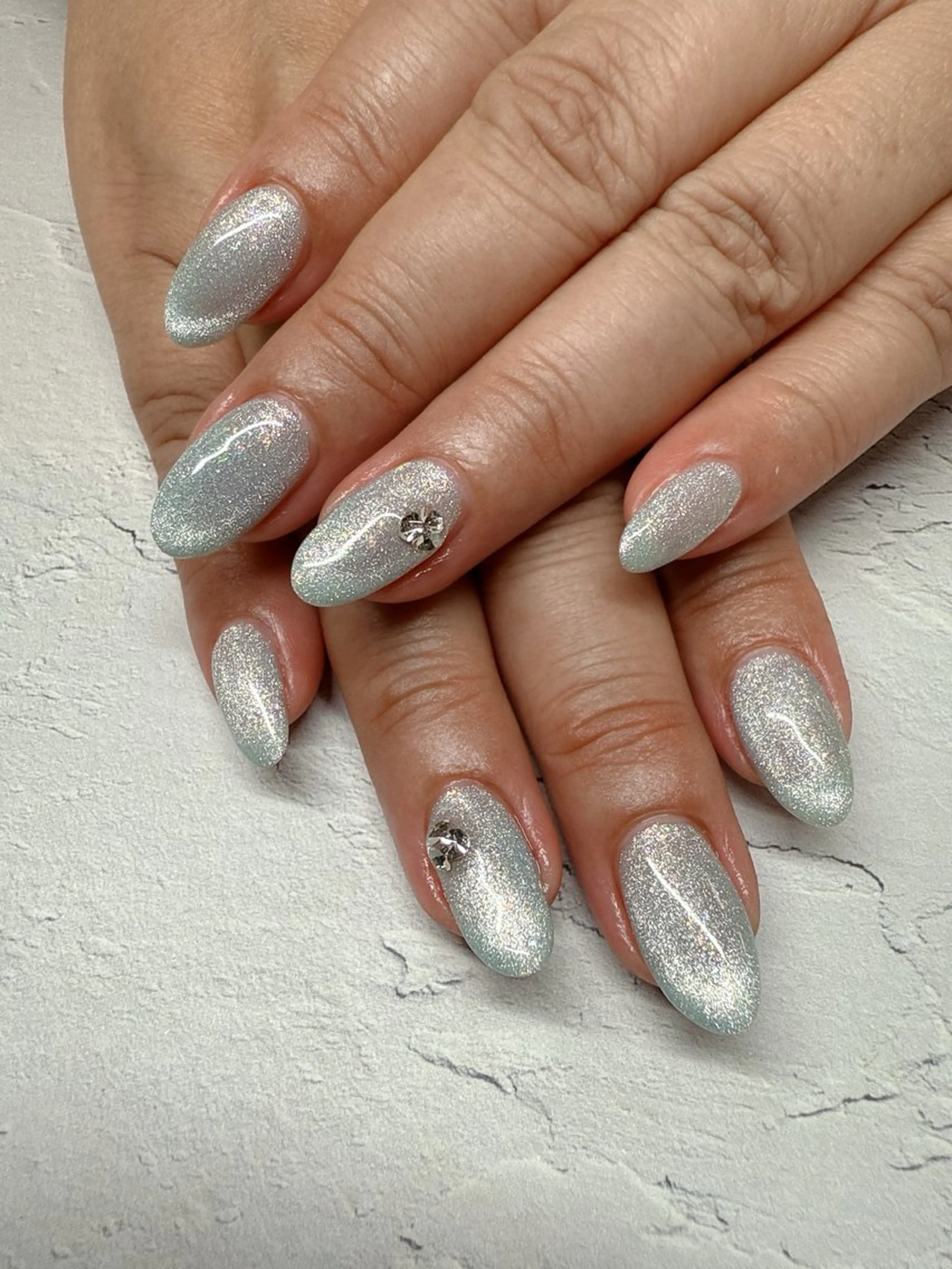 ネイル マグネットネイル ストーンネイル ハンドネイル nailist SATO【銀座】のネイルデザイン