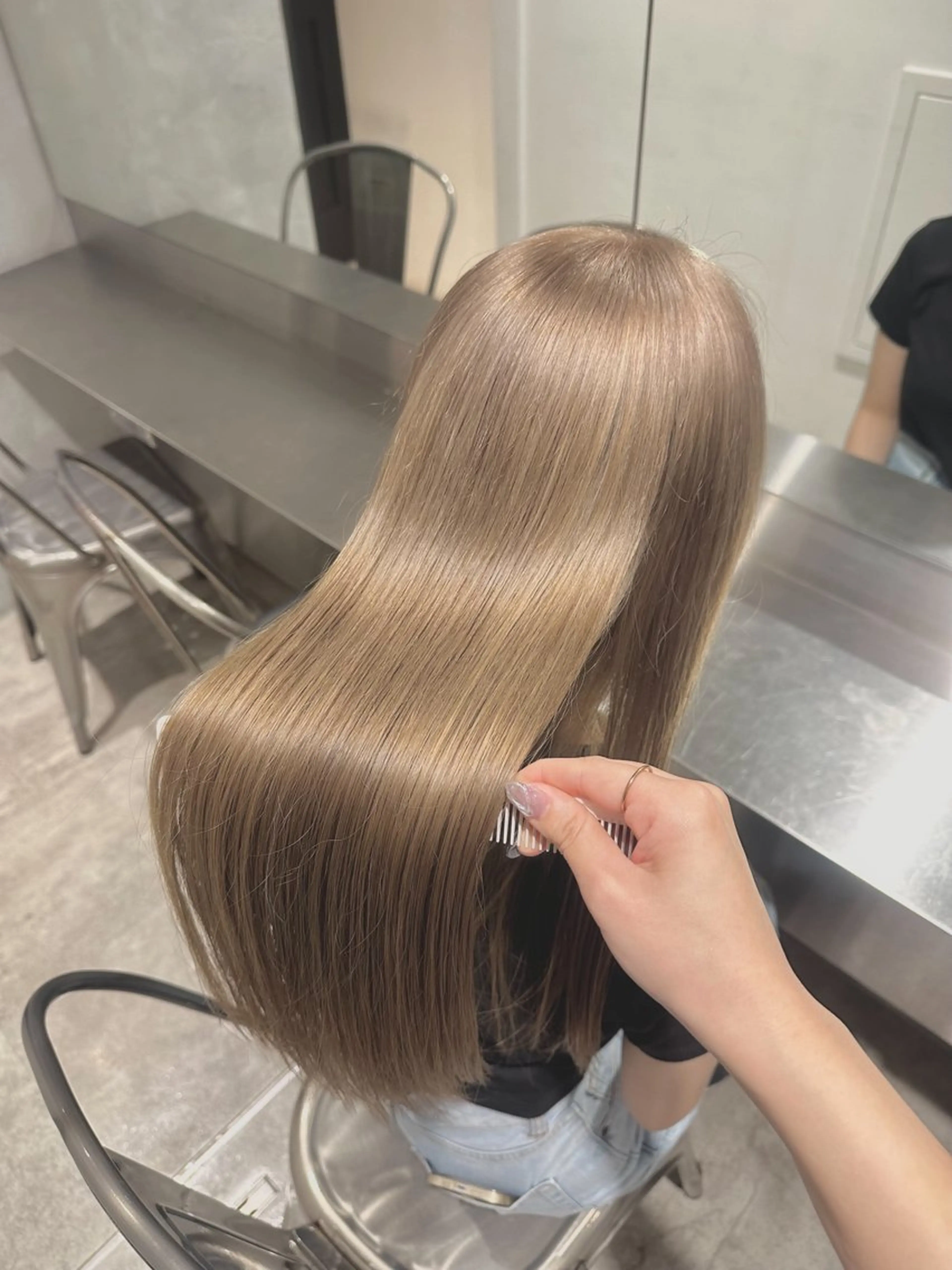 ‪ 🩵ミニモ限定🩵ダメージレスケアカラー+似合わせカット+トリートメントの写真