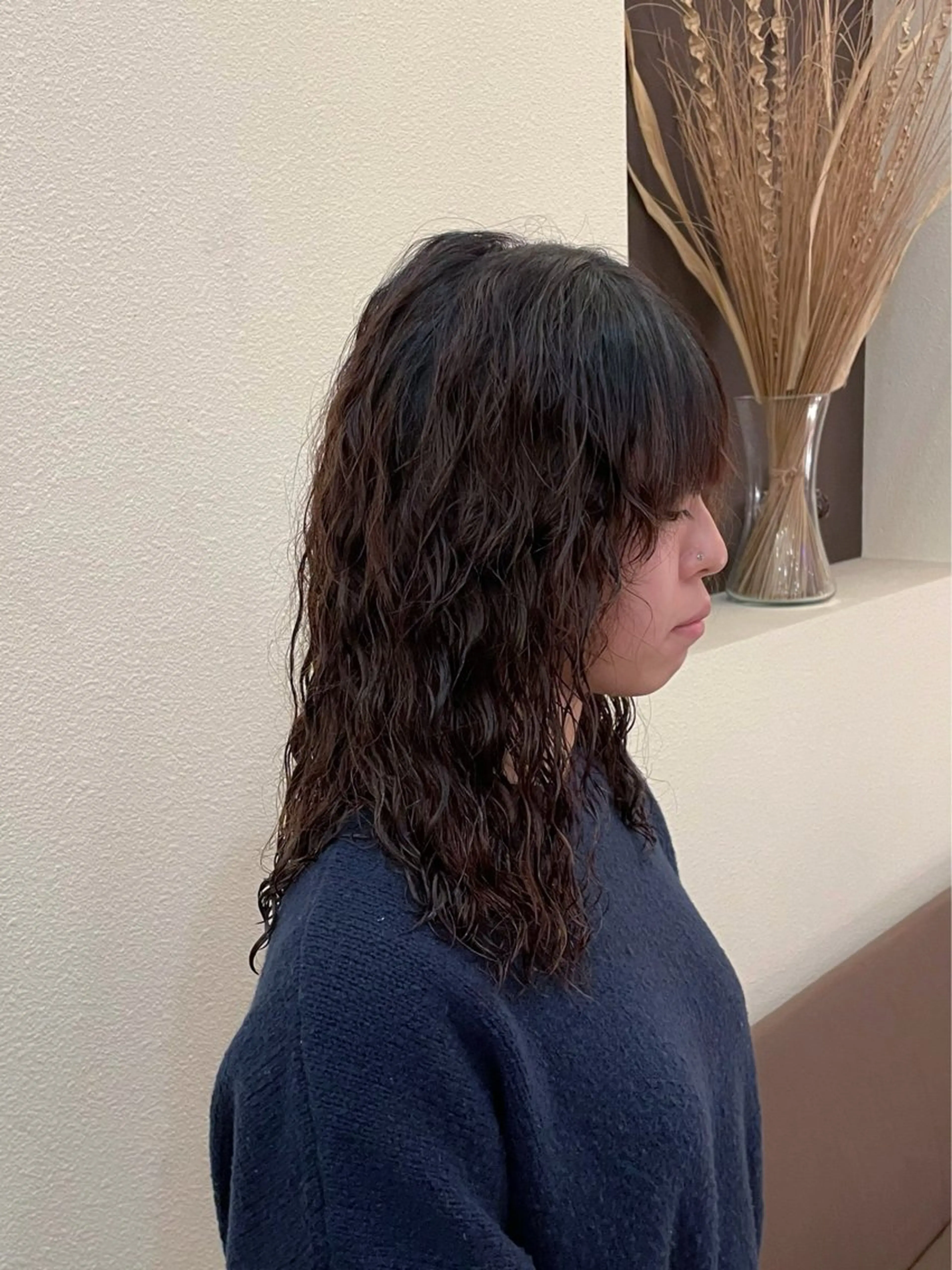 ロング パーマ 韓国ヘア/透明感カラ ー/メンズレディースのヘアスタイル